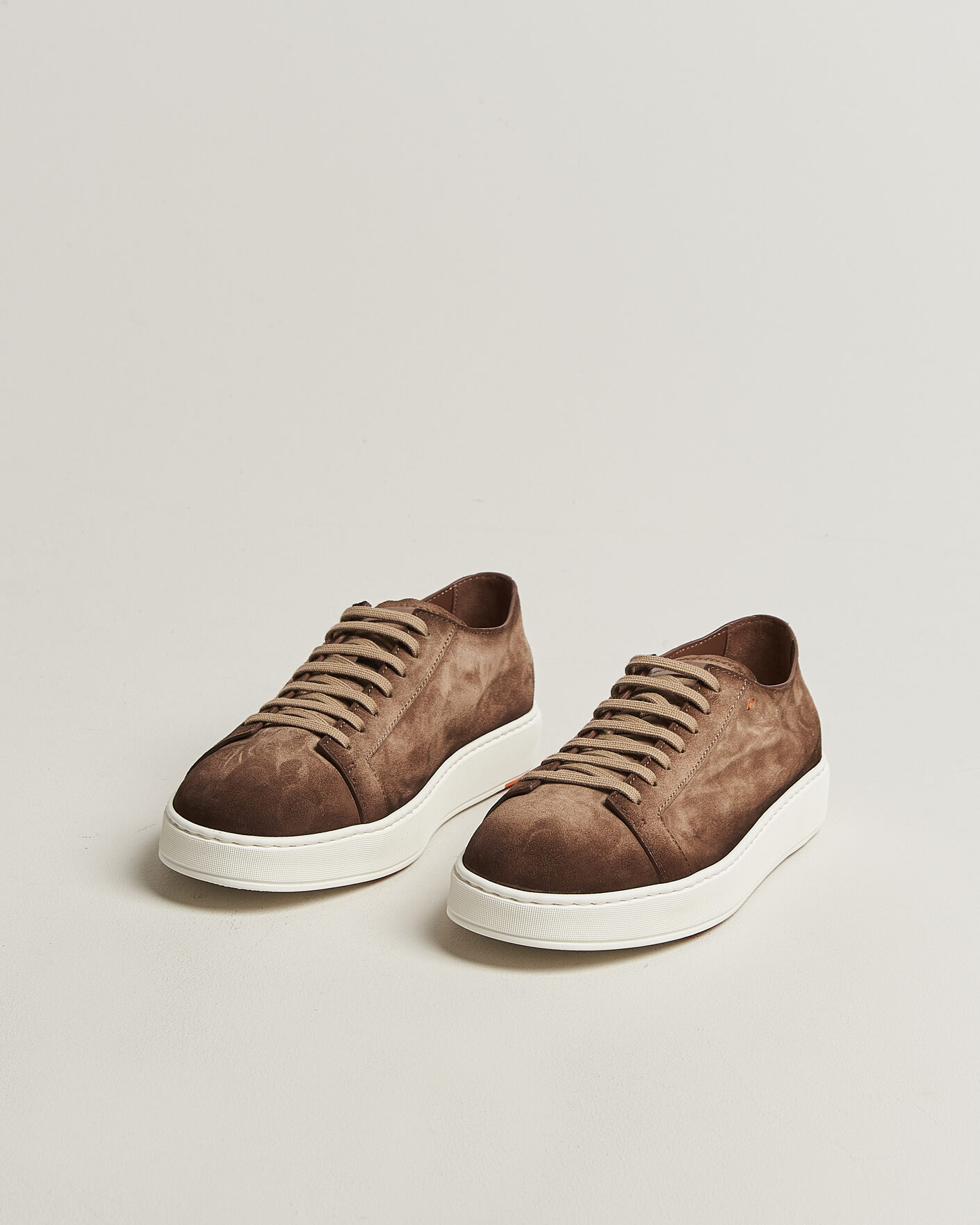 Heren | Sneakers | Santoni | Cleanic Silk Suede Sneakers Dark Brown