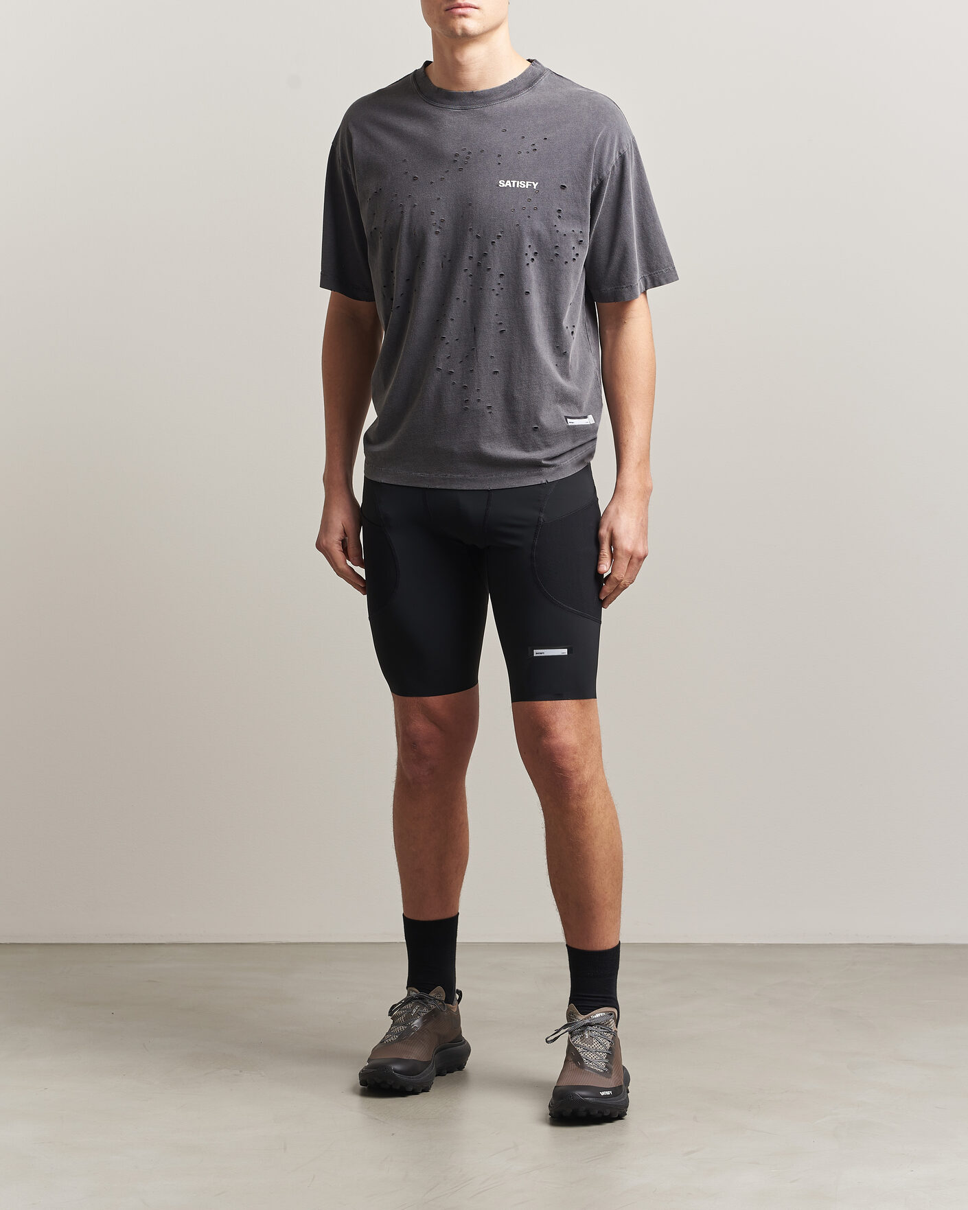 Heren | T-shirts | Satisfy | MothTech Small Logo T-Shirt Aged Black