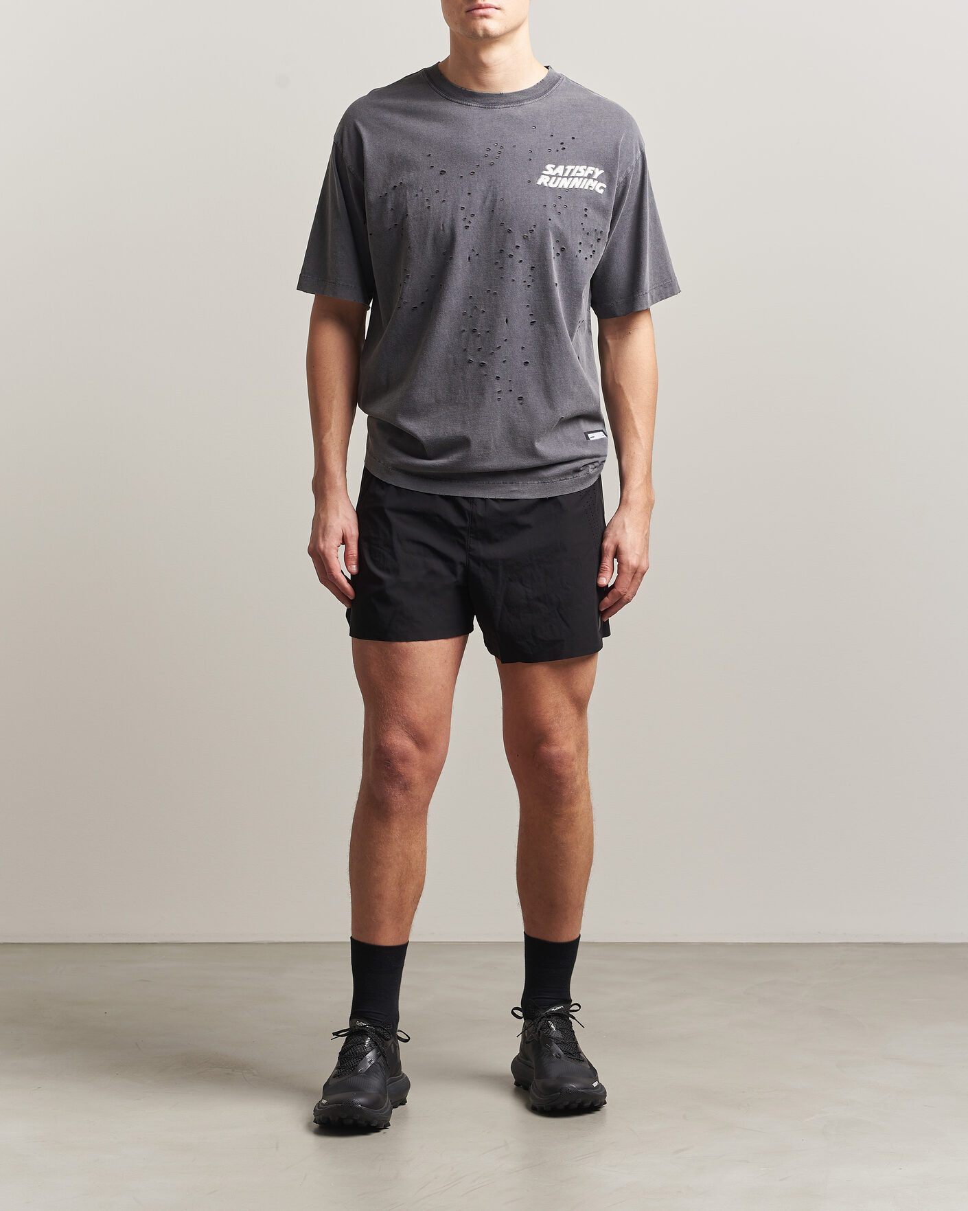 Heren | T-shirts | Satisfy | MothTech Small Logo T-Shirt Aged Black