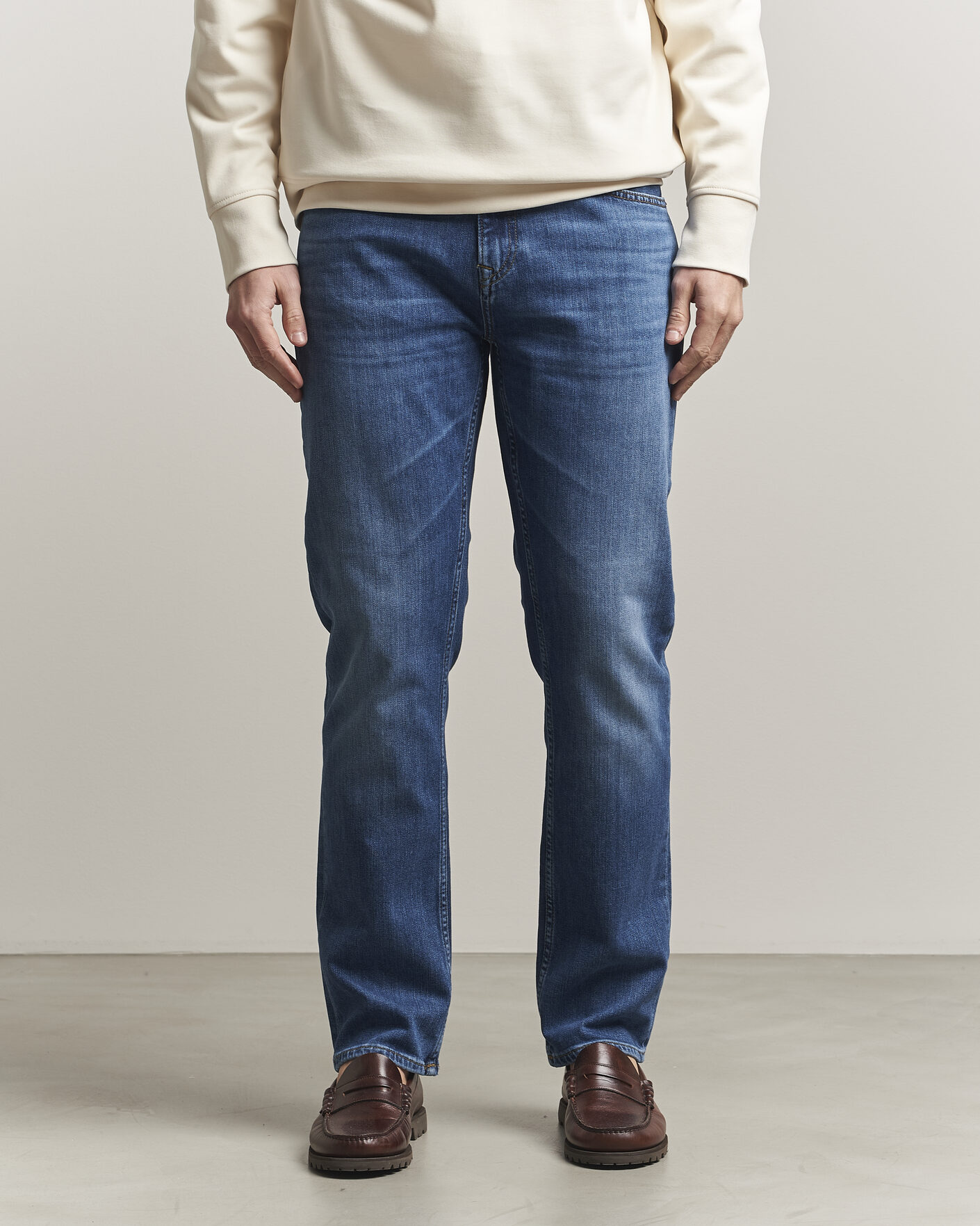 Heren | Jeans | Gant | Regular Fit Jeans Mid Blue Broken In