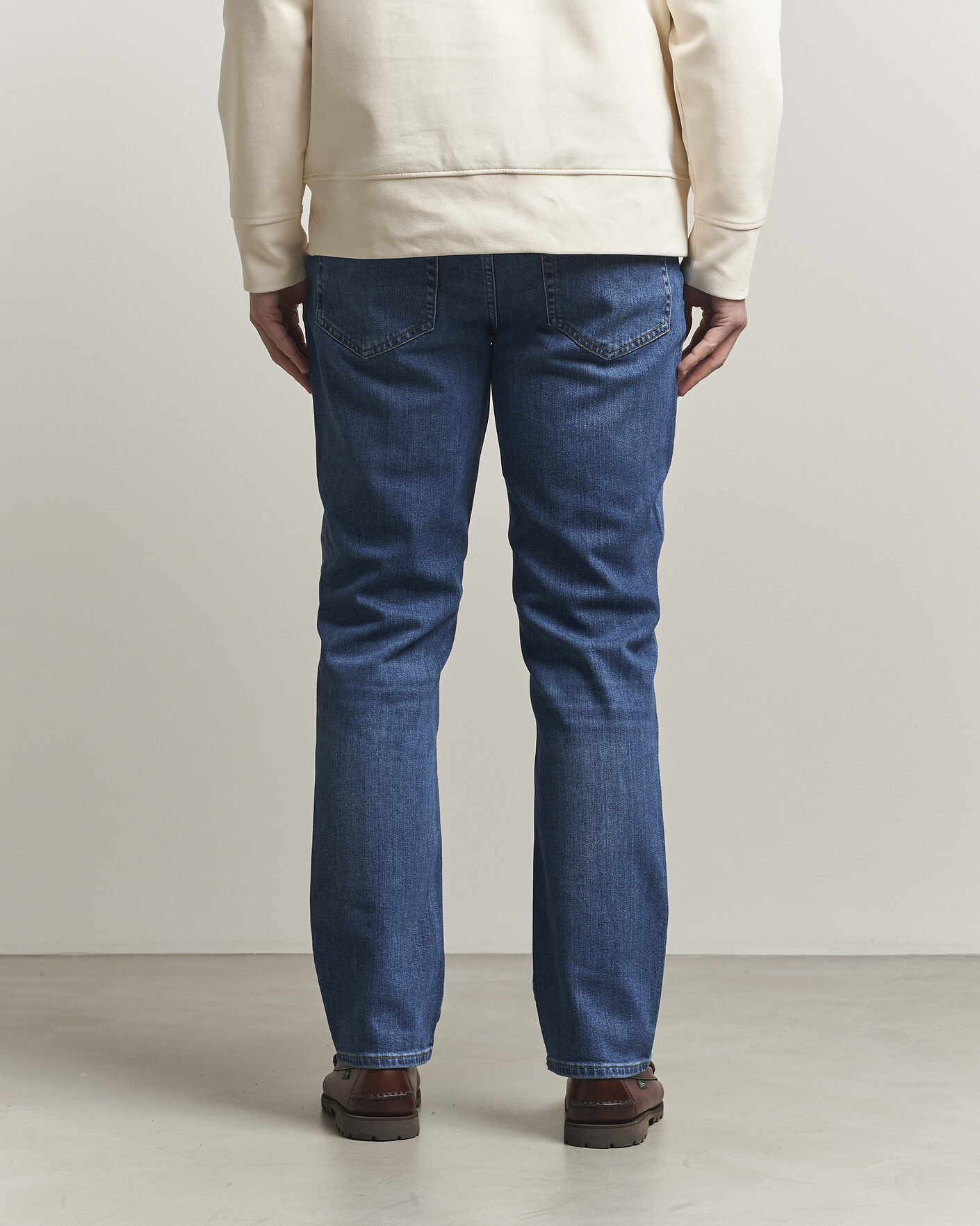 Heren | Jeans | Gant | Regular Fit Jeans Mid Blue Broken In