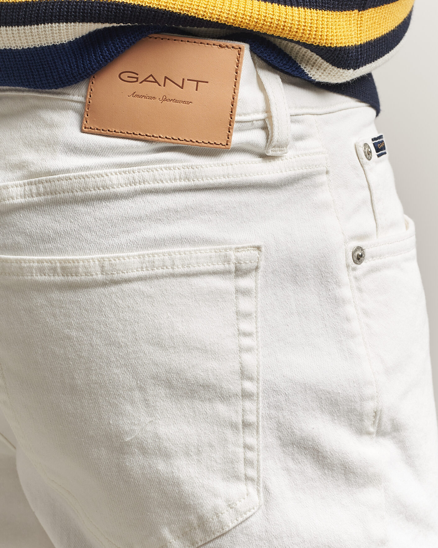 Heren | Broeken | Gant | Regular Fit Jeans Eggshell