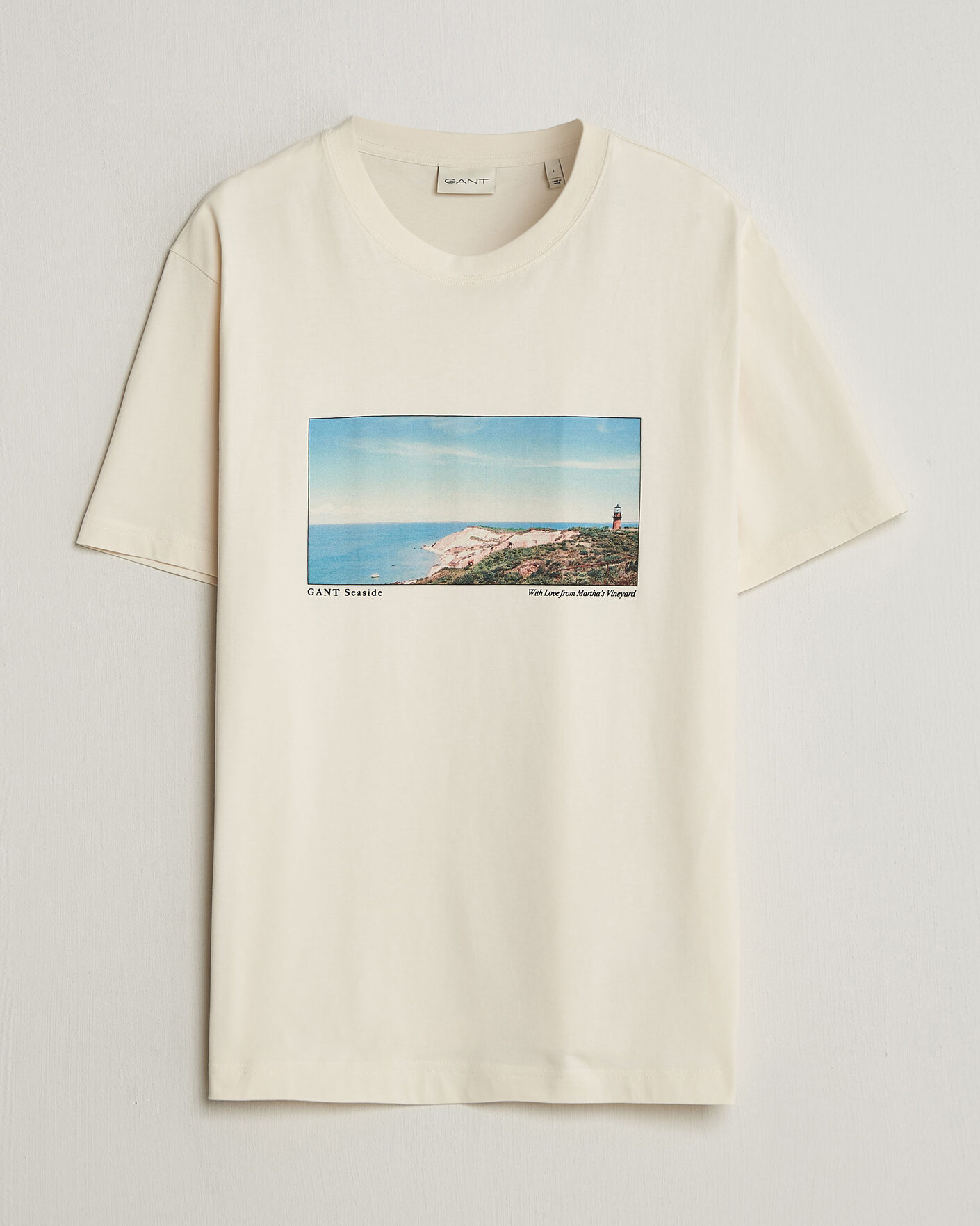Heren | T-shirts | Gant | Scenery Graphic Crew Neck T-Shirt Cream