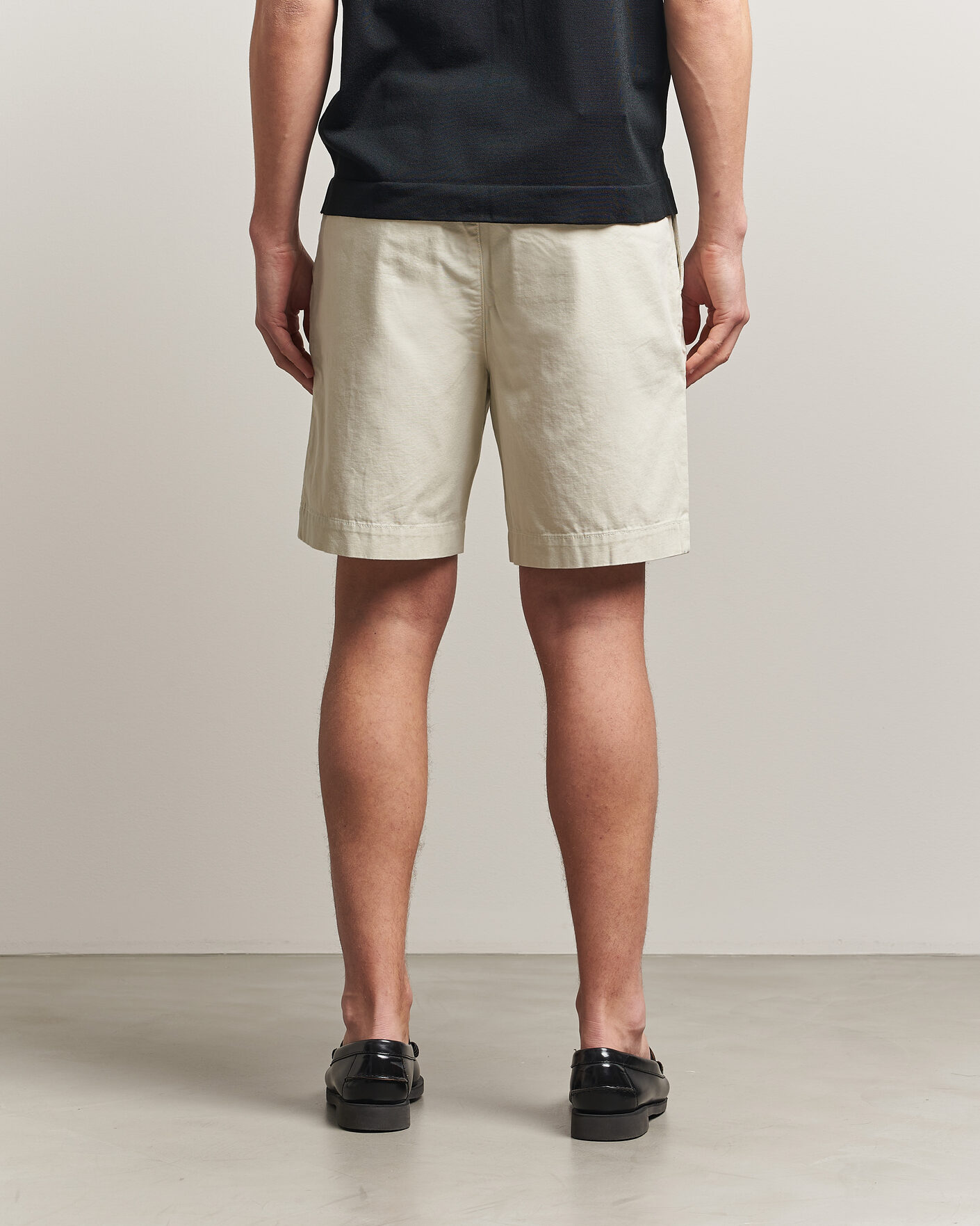 Heren | Korte broek | GANT | Relaxed Light Canvas Pleated Shorts Sand