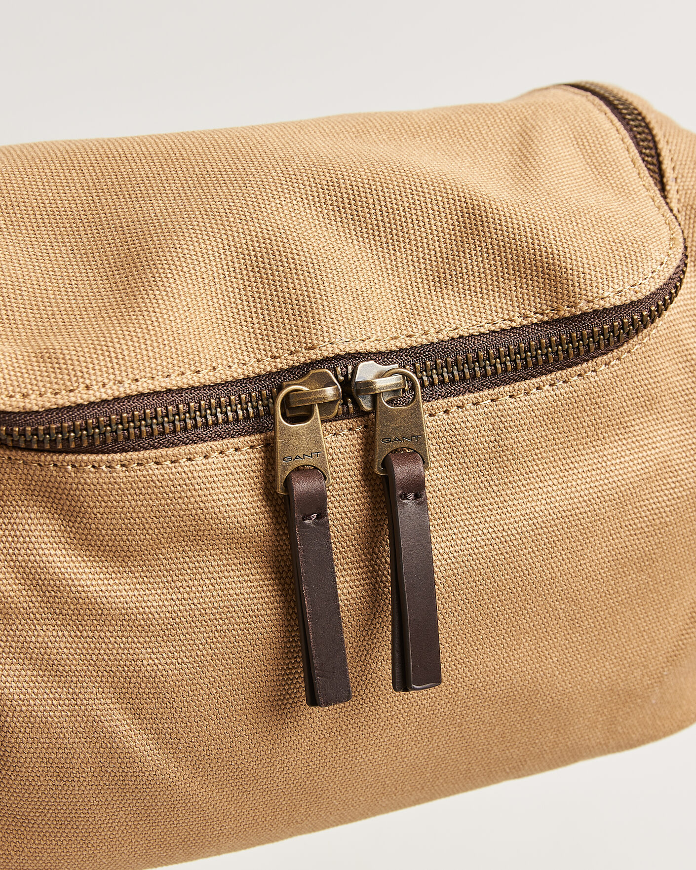 Heren | Tassen | Gant | Washed Canvas Washbag Warm Khaki