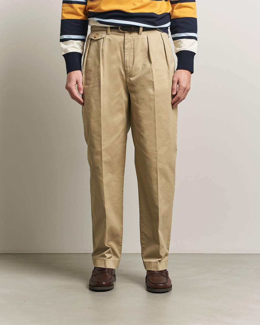 Heren | Broeken | Gant | Regular Pleated Twill Chinos Woody Beige