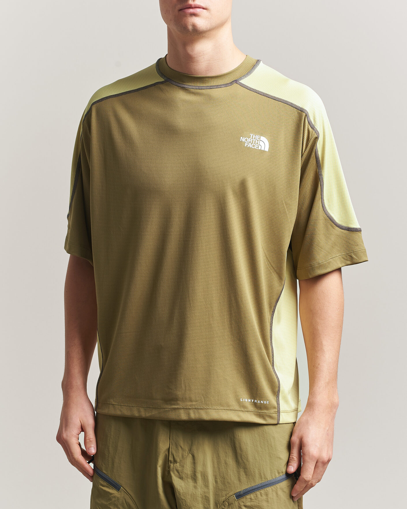 Heren | T-shirts | The North Face | NSE Lightrange T-Shirt Cedar