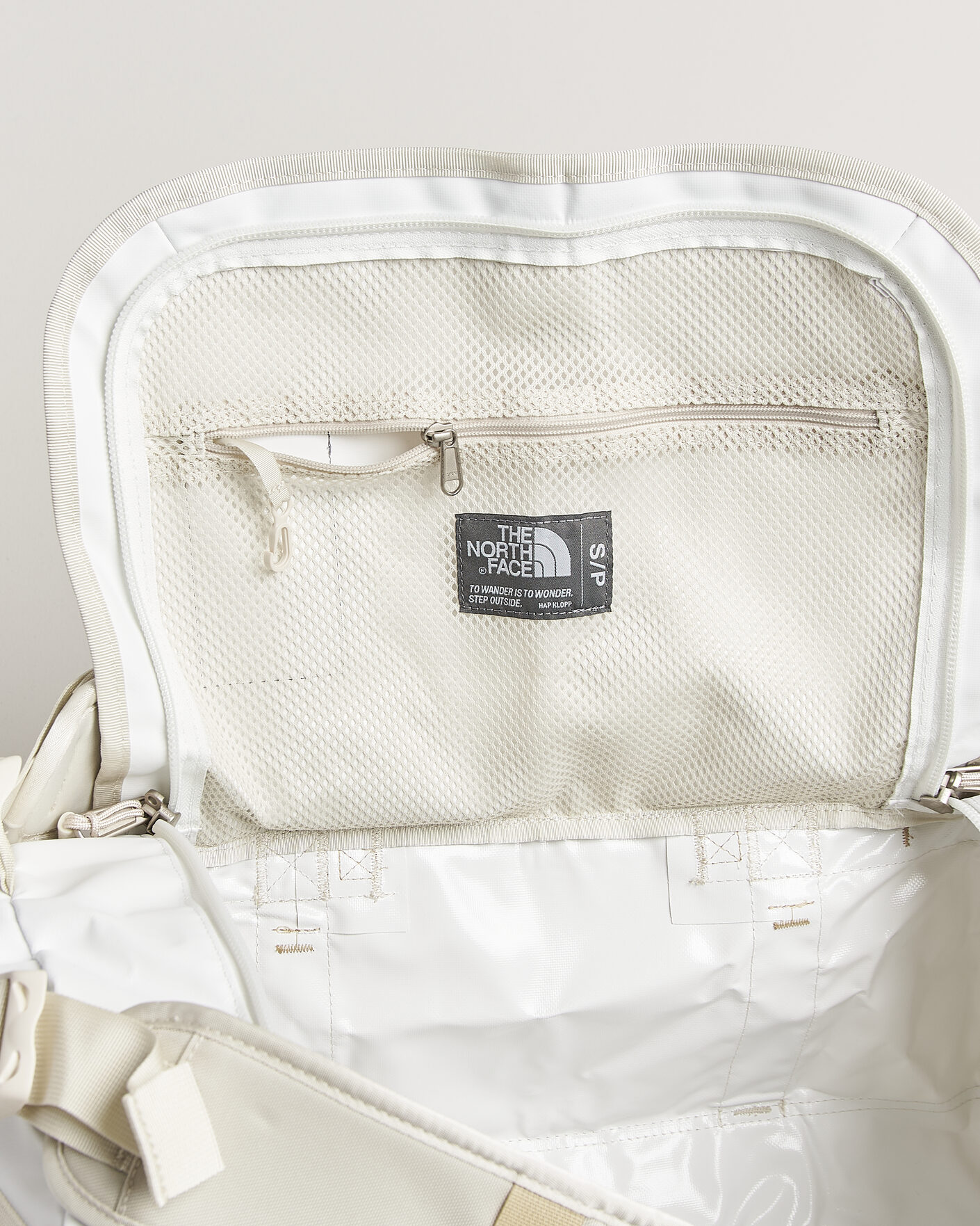 Heren | Tassen | The North Face | Base Camp Duffel S White Ash