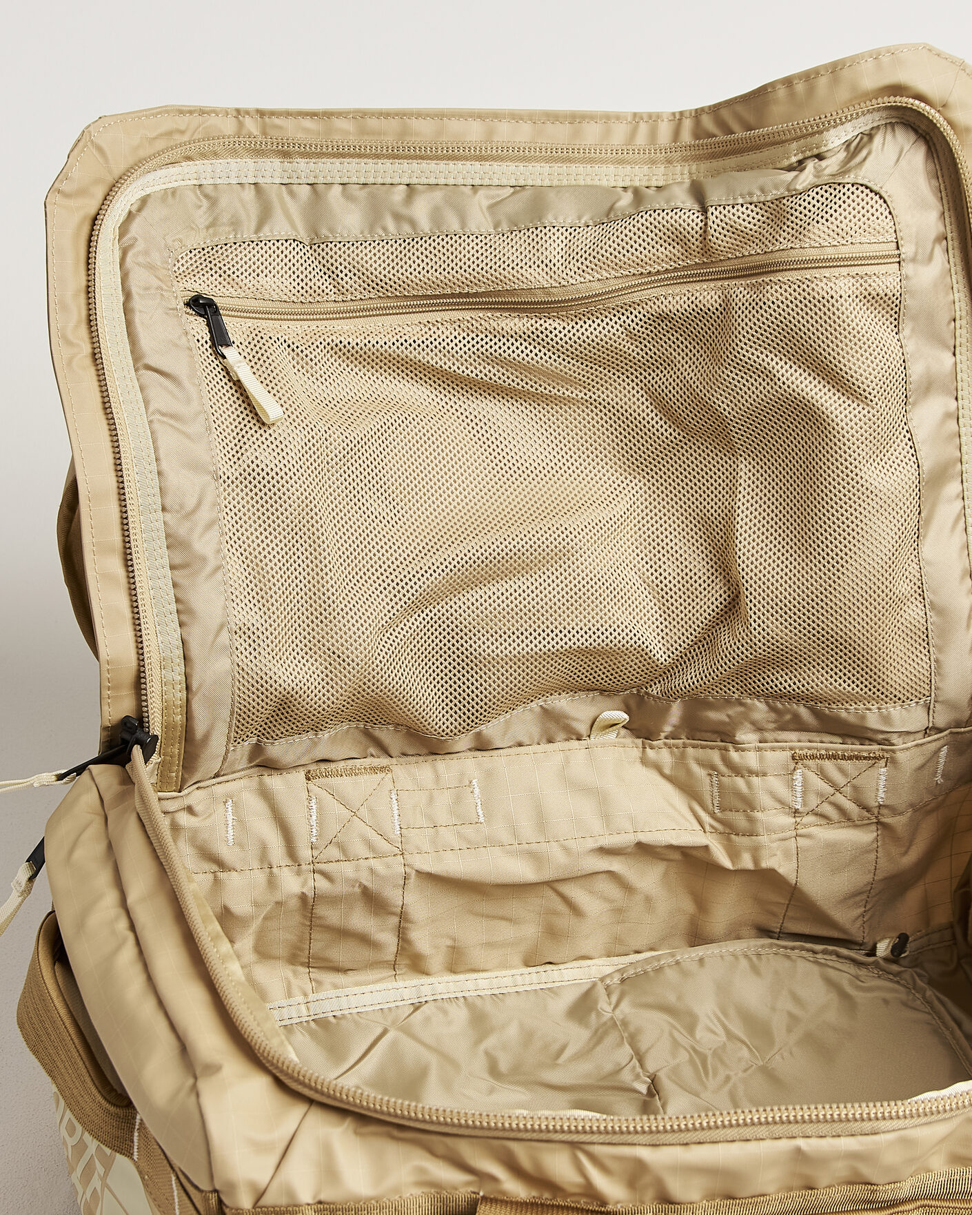 Heren | Tassen | The North Face | Base Camp Voyager Duffel 42 Khaki Stone