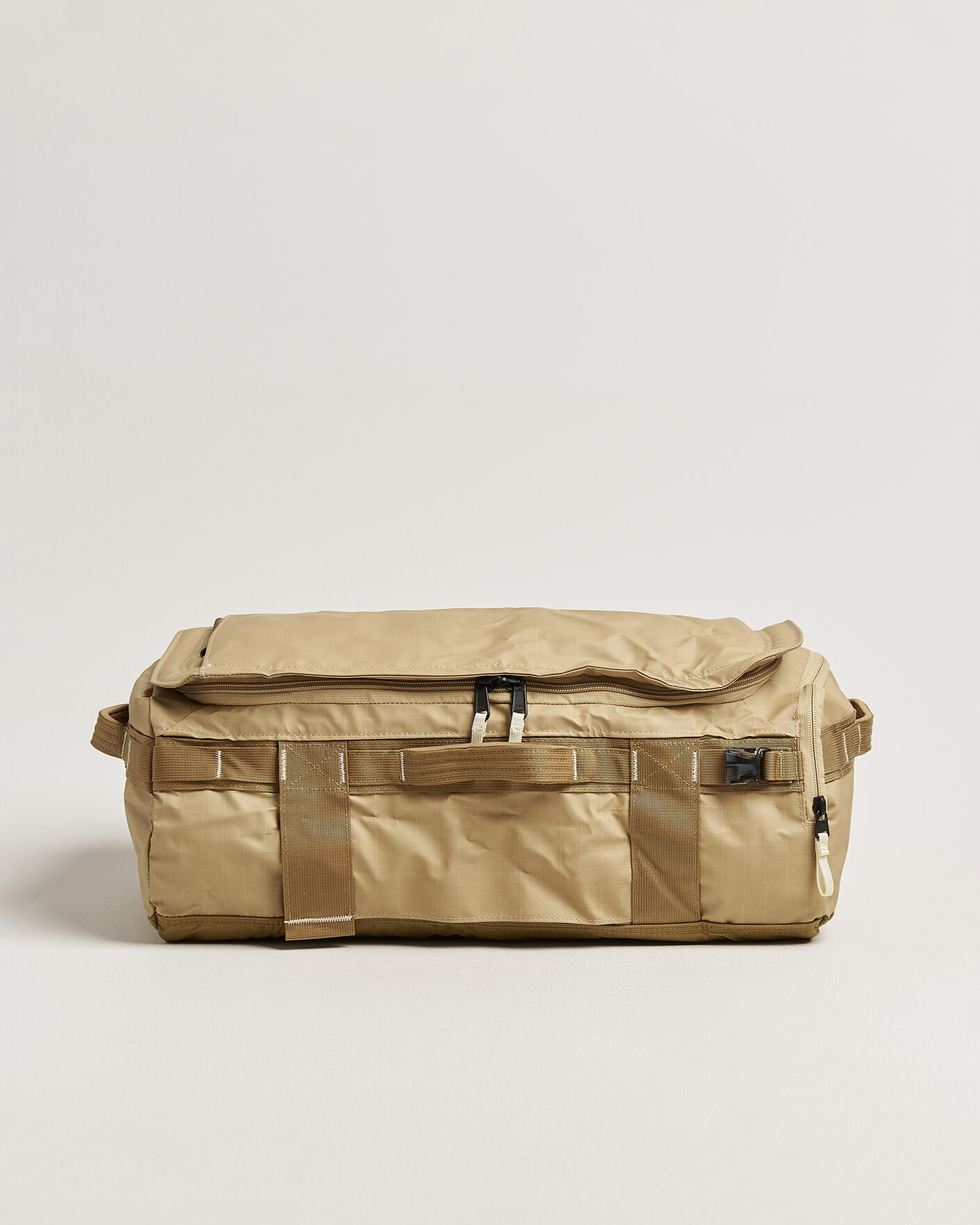 Heren | Tassen | The North Face | Base Camp Voyager Duffel 32 Khaki Stone