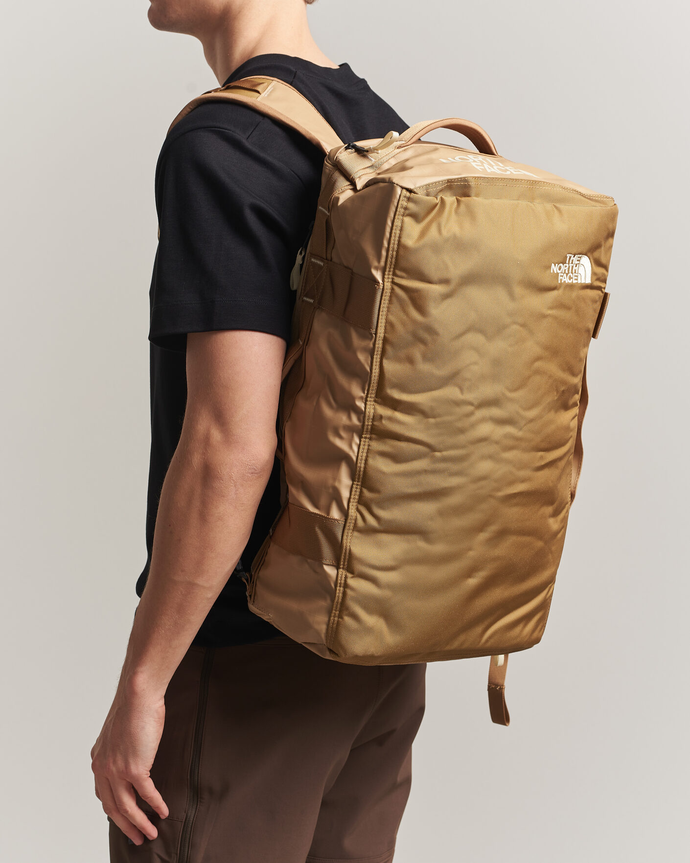 Heren | Tassen | The North Face | Base Camp Voyager Duffel 32 Khaki Stone