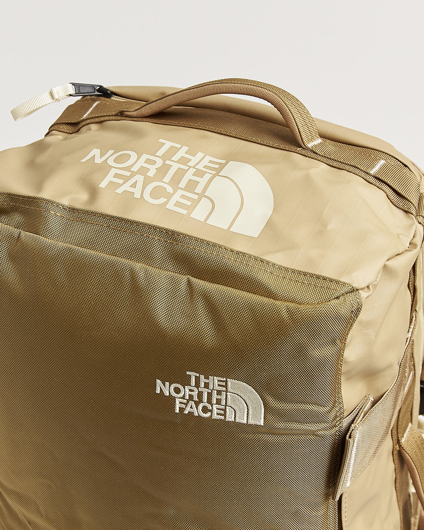 Heren | Tassen | The North Face | Base Camp Voyager Duffel 32 Khaki Stone