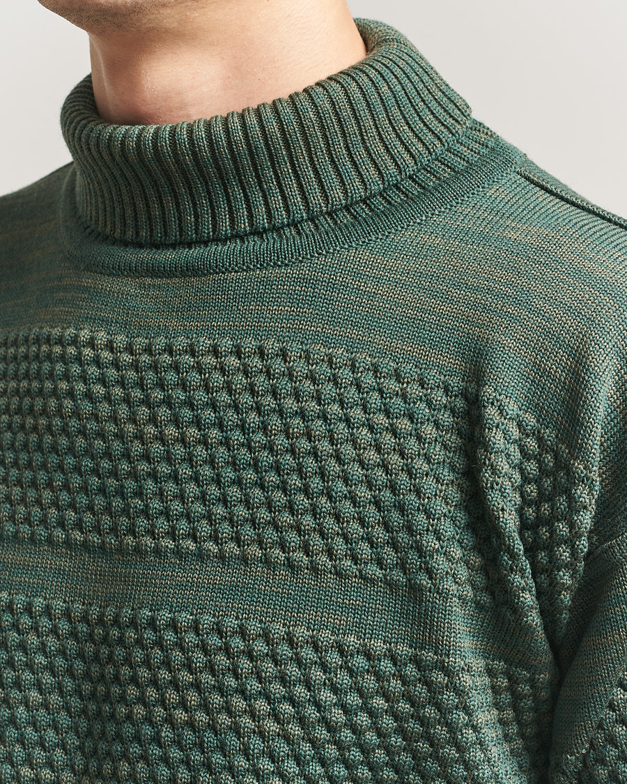 Heren | Truien | S.N.S. Herning | Fisherman Sweater Natural Machine Green