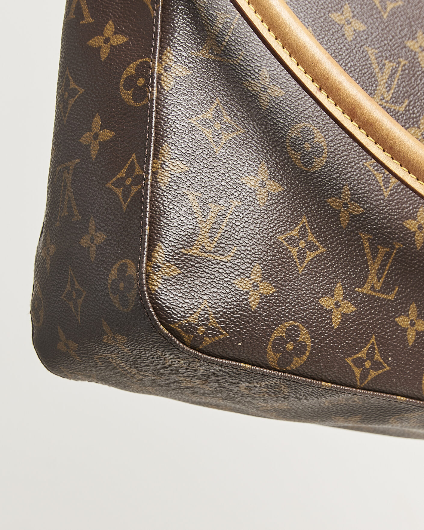 Heren | Pre-Owned & Vintage Bags | Louis Vuitton Pre-Owned | Looping Handbag GM Monogram
