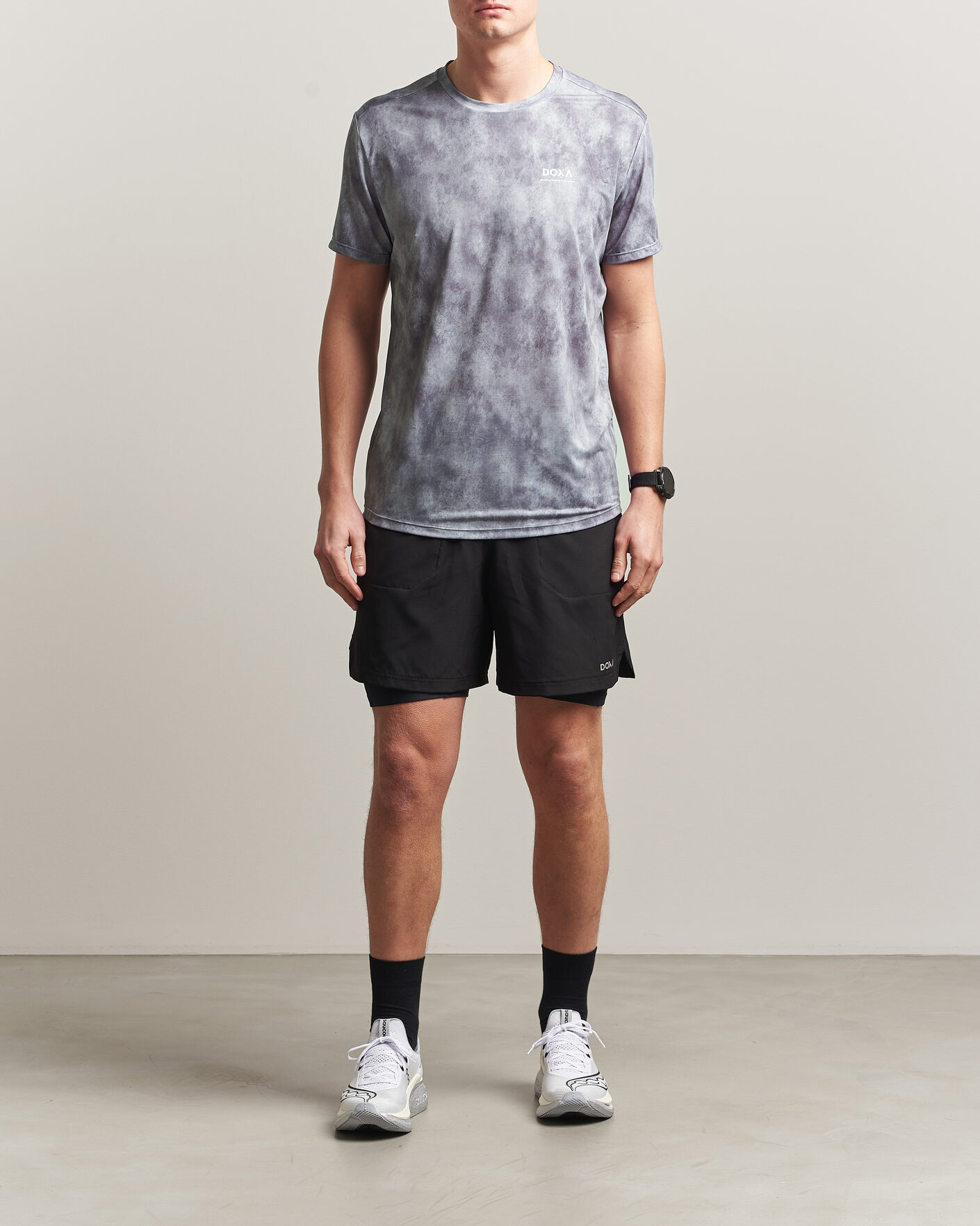 Heren | T-shirts | DOXA | Rerun Short Sleeve T-Shirt Stone