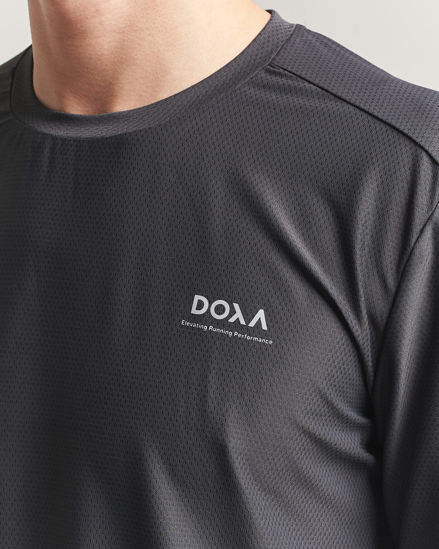 Heren | T-shirts | DOXA | Rerun Long Sleeve T-Shirt Raven