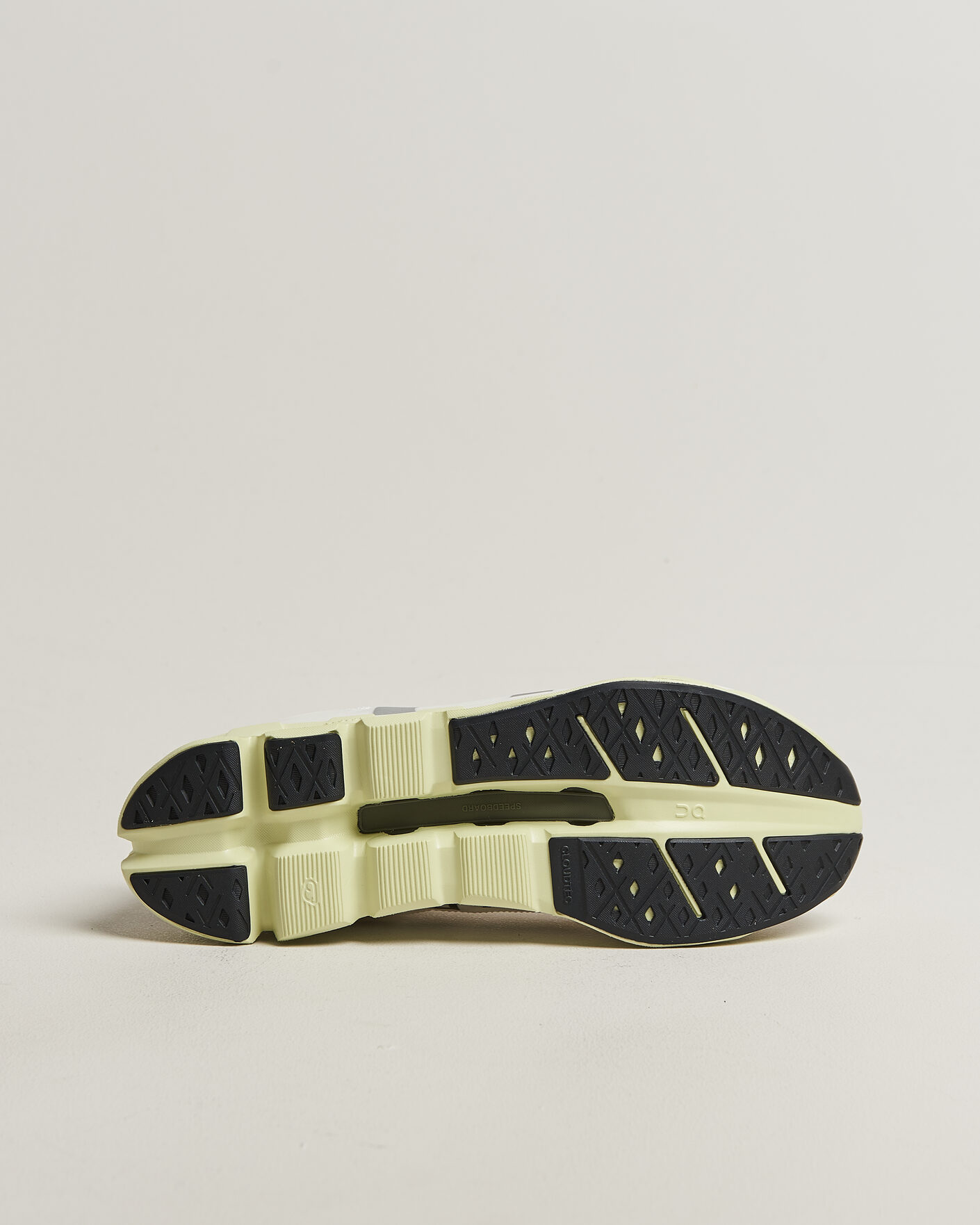 Heren | Hardloopschoenen | On | Cloudflow 5  Ivory/Linen