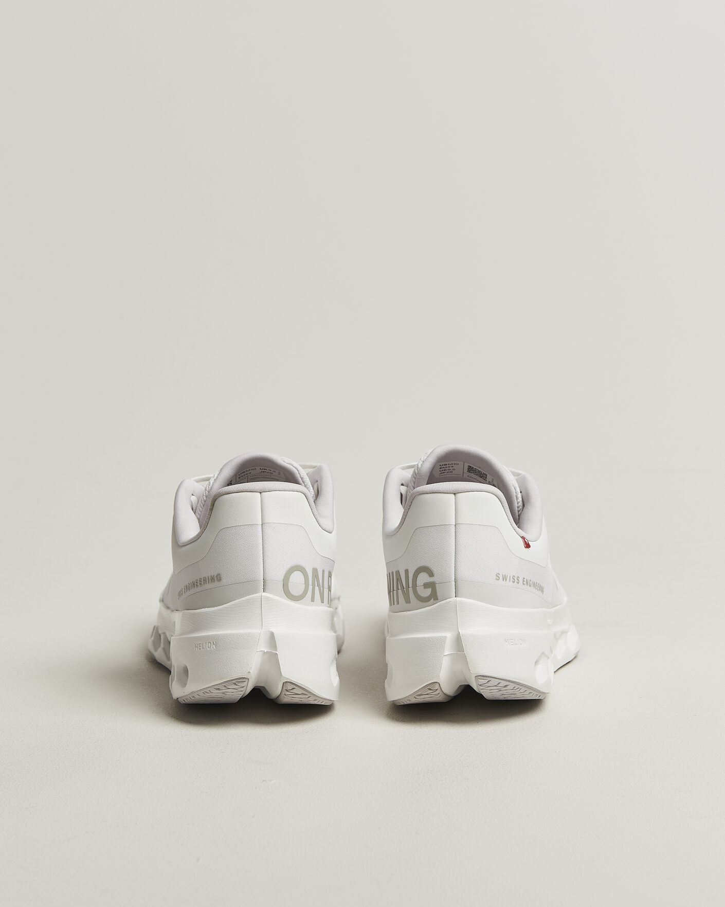 Heren | Hardloopschoenen | On | Cloudsurfer Next White/White