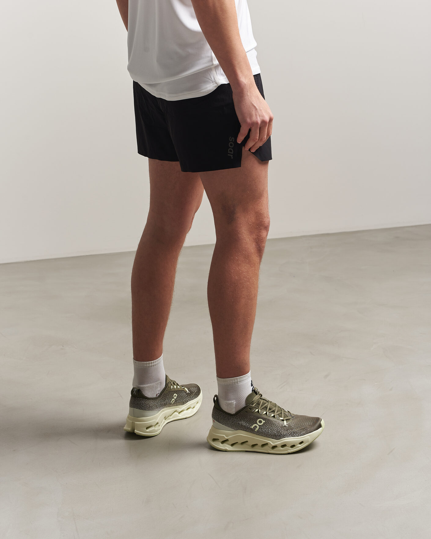 Heren | Hardloopschoenen | On | Cloudsurfer Max Olive/Seedling