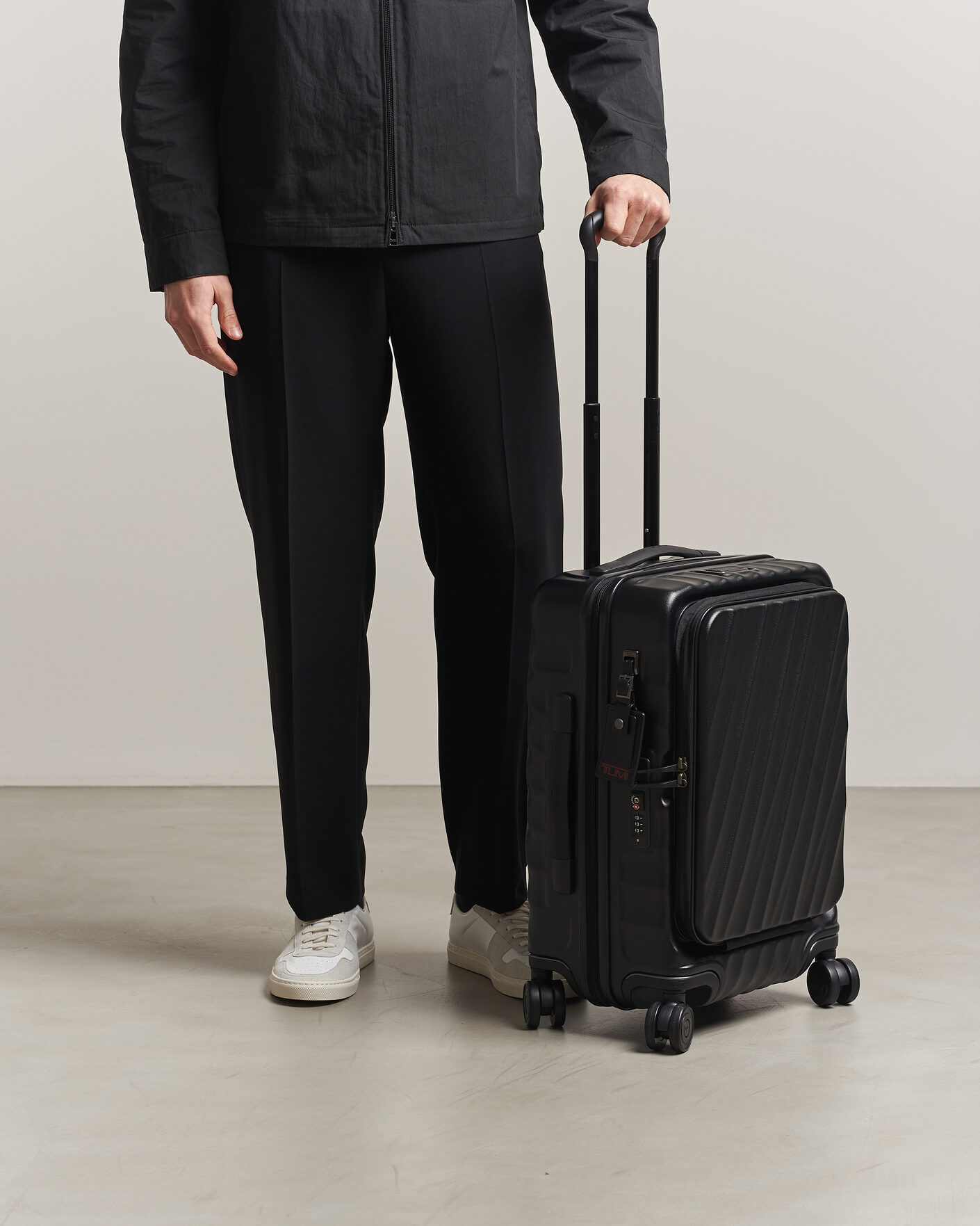 Heren | Tassen | TUMI | 19 Degree Carry-on Front Access Trolley Black