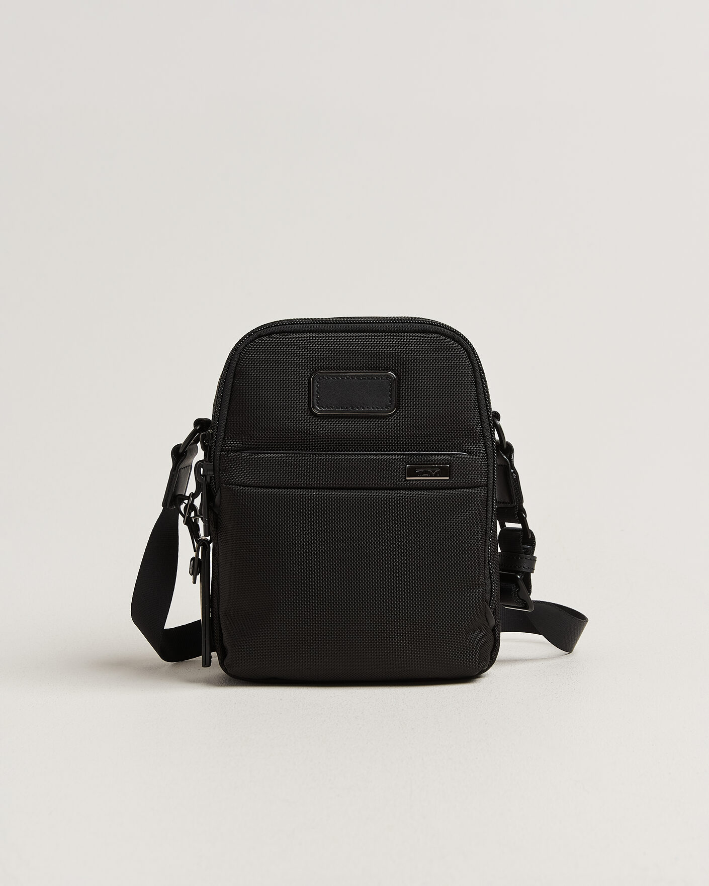 Heren | Tassen | TUMI | Alpha 4 Small Crossbody Bag Black