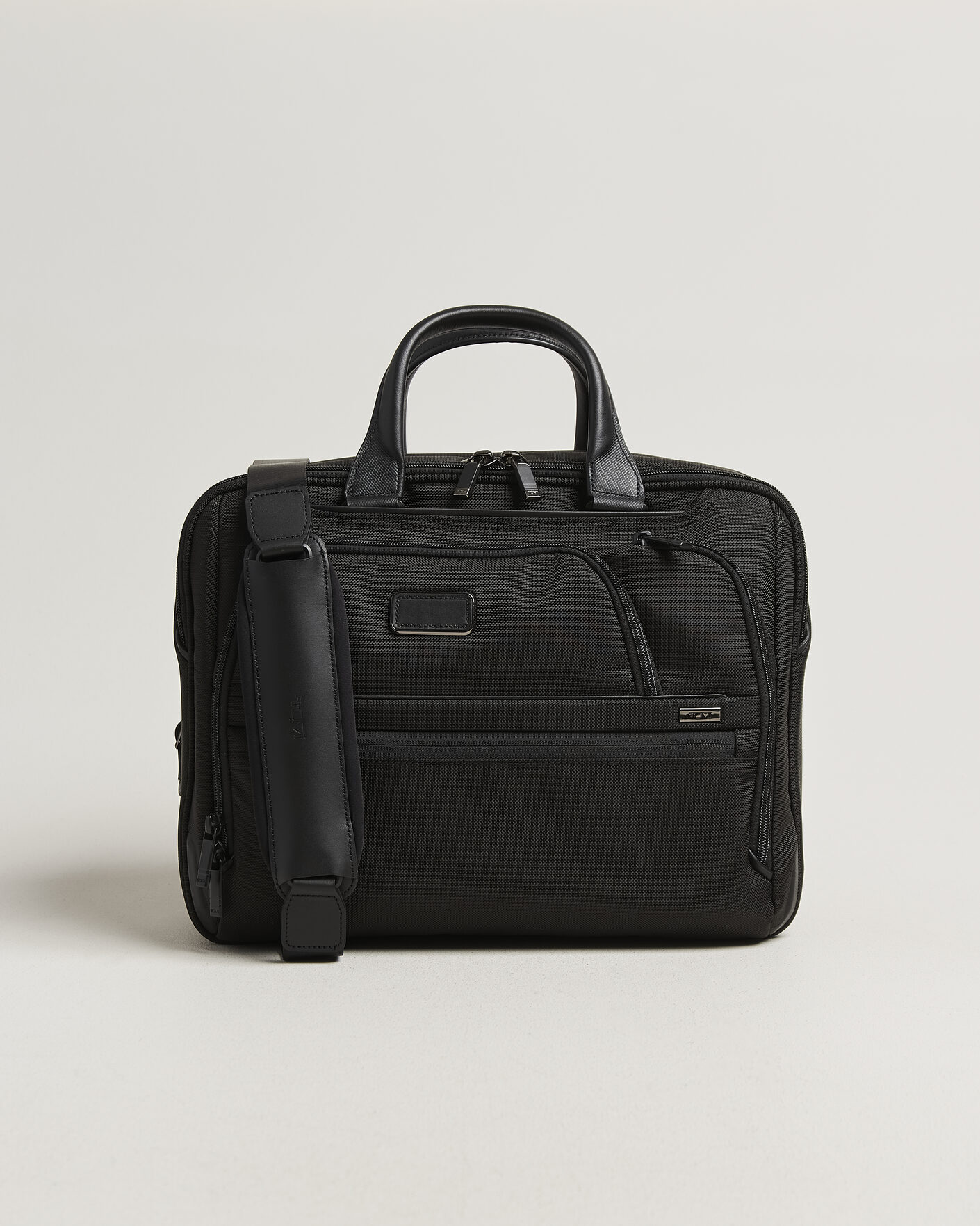 Heren | Tassen | TUMI | Alpha 4 Expandable Medium Briefcase Black