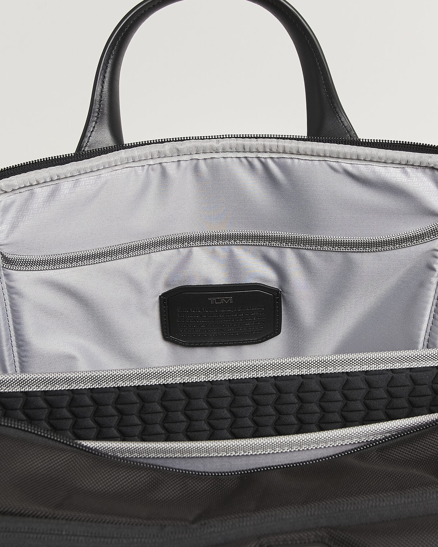 Heren | Tassen | TUMI | Alpha 4 Expandable Medium Briefcase Black