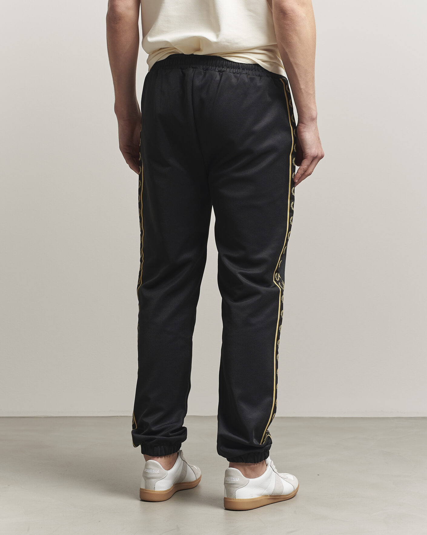 Heren | Broeken | Fred Perry | Taped Track Pants Black
