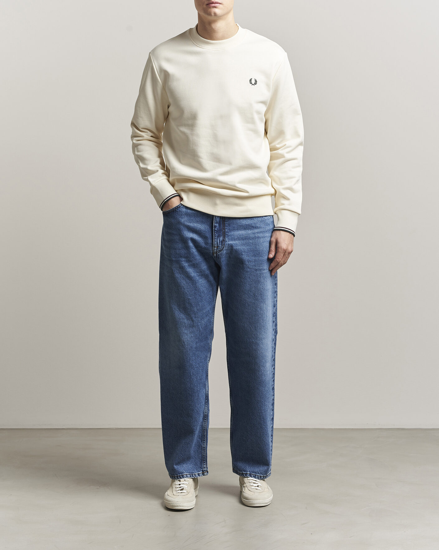 Heren | Truien | Fred Perry | Crew Neck Sweatshirt Ecru