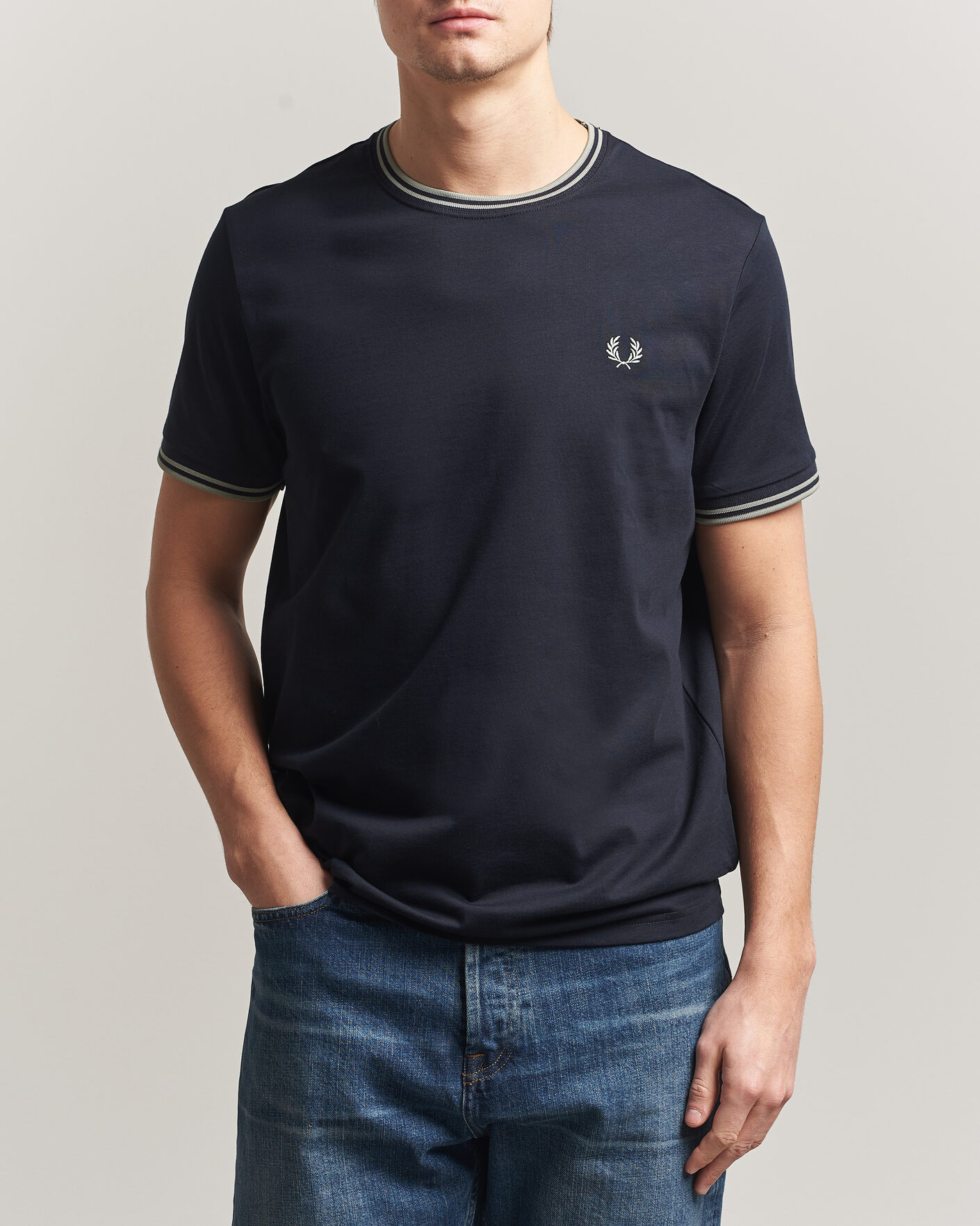 Heren | T-shirts | Fred Perry | Twin Tipped T-Shirt Navy