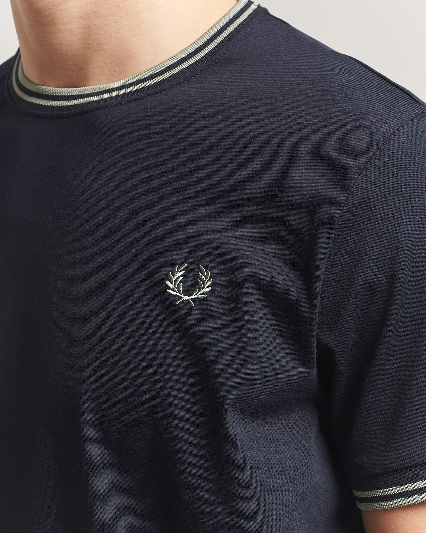 Heren | T-shirts | Fred Perry | Twin Tipped T-Shirt Navy