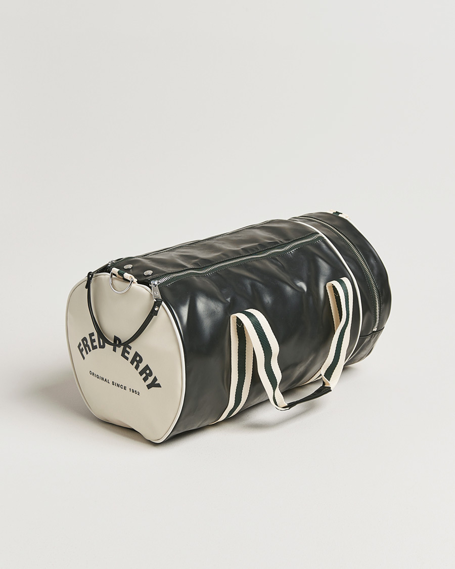 Heren | Tassen | Fred Perry | Classic Barrel Bag Grassroots Green/Ecru