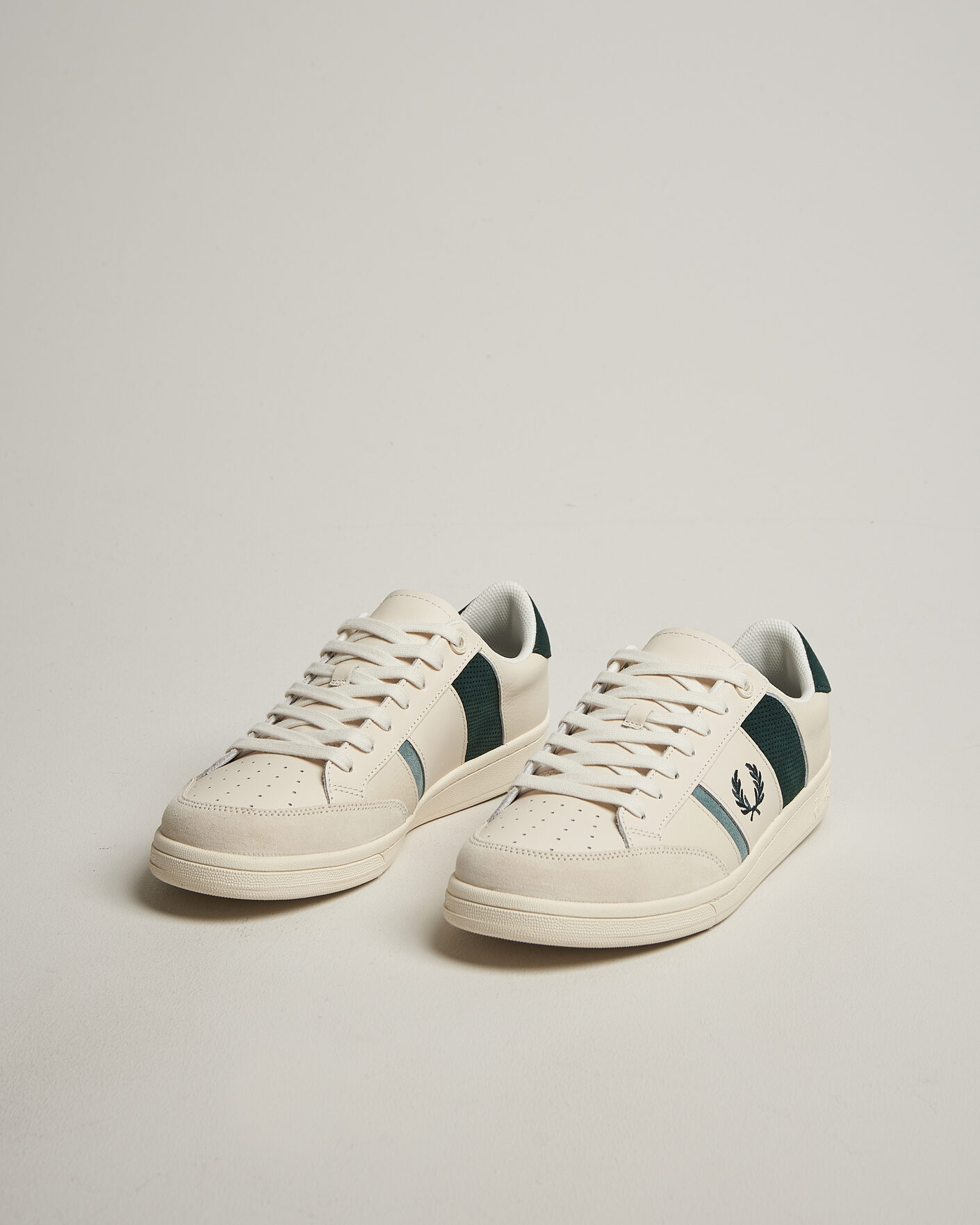 Heren | Sneakers | Fred Perry | B725 Leather/Suede Sneaker Ecru