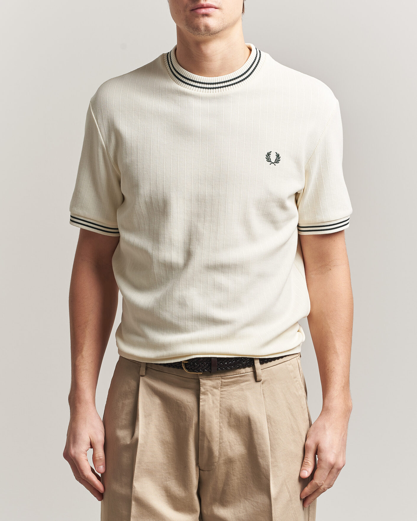 Heren | T-shirts | Fred Perry | Rib Knitted T-Shirt Ecru