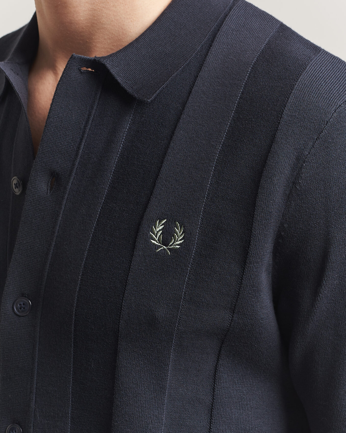 Heren | Overhemden | Fred Perry | Tonal Vertical Striped Knitted Shirt Navy