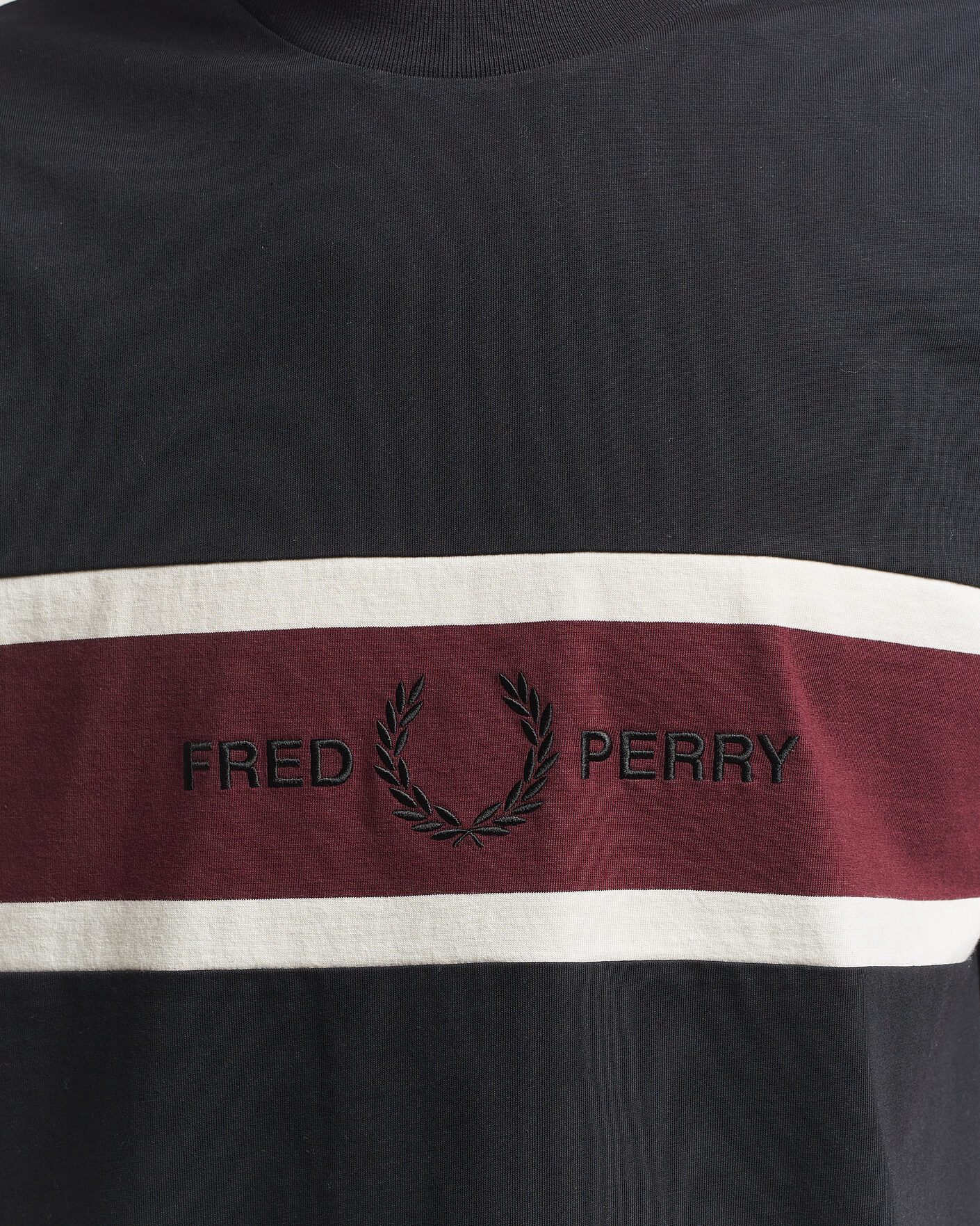 Heren | T-shirts | Fred Perry | Embroidered Paneled T-Shirt Black