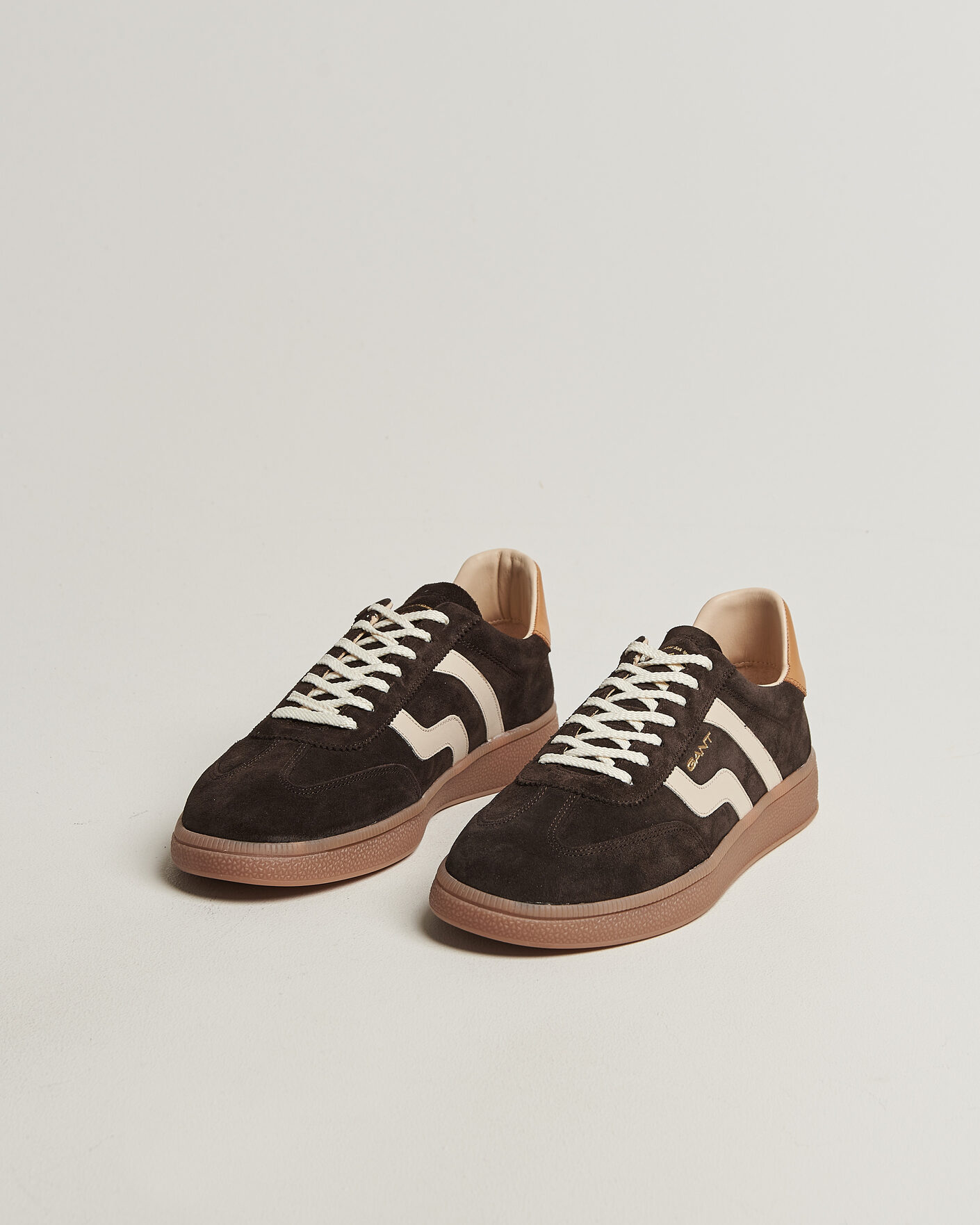 Heren | Sneakers | Gant | Cuzmo Suede Sneaker Dark Brown/White