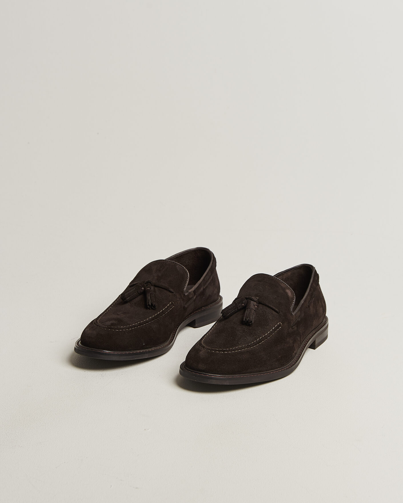 Heren | Instappers | GANT | Lozham Suede Tassle Loafer Dark Brown