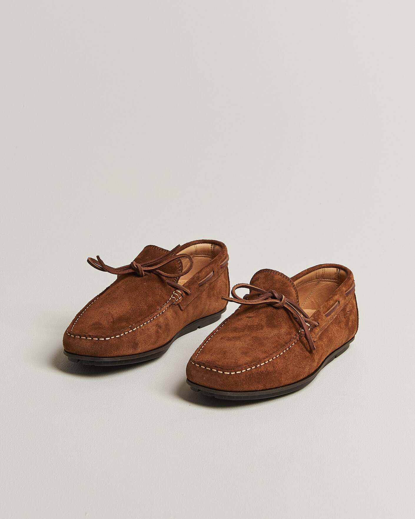 Heren | Mocassins | Gant | Wilmon Laced Suede Car Shoe Cognac