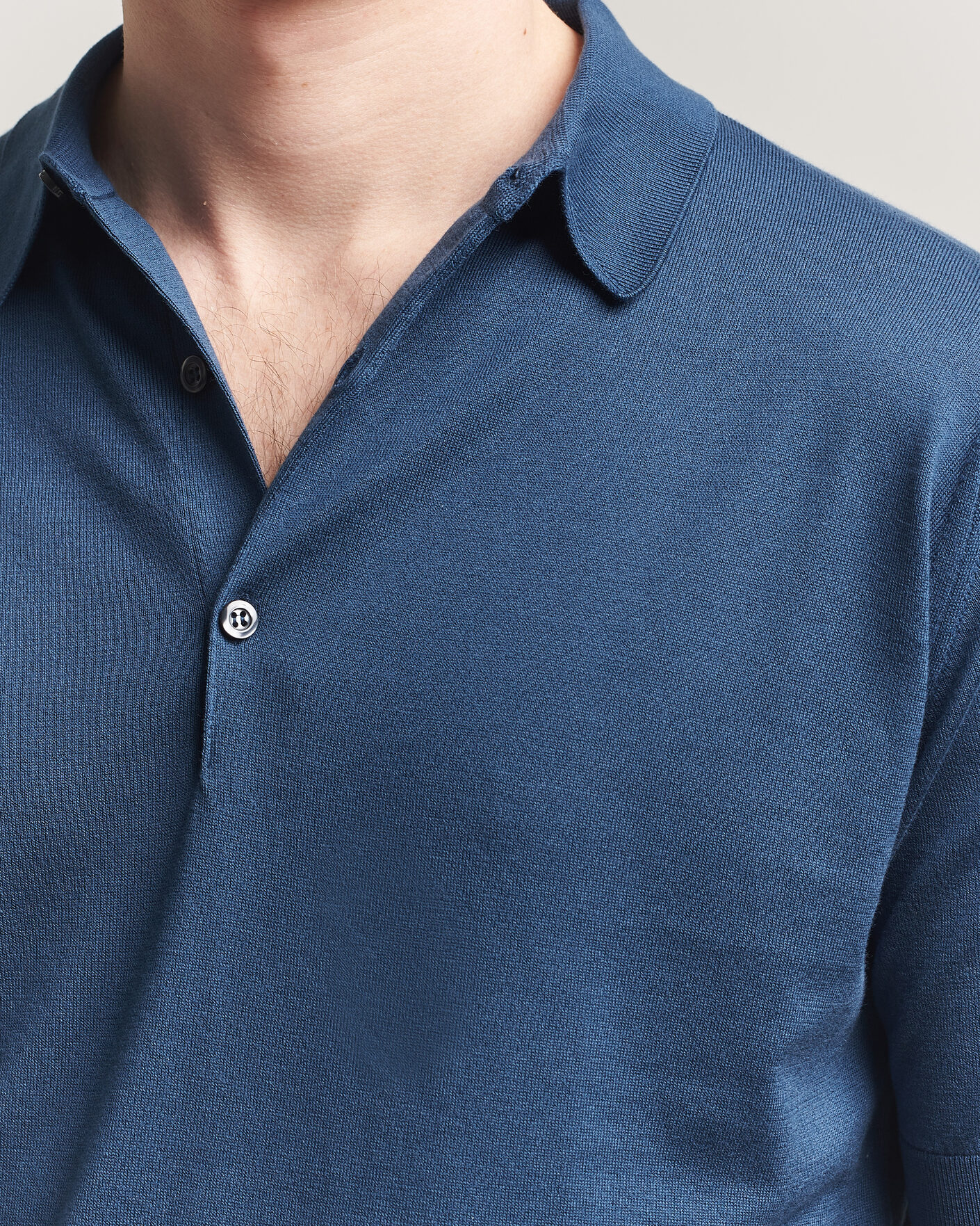 Heren | Polo's | John Smedley | Adrian Slim Fit Sea Island Cotton Polo Delft Blue