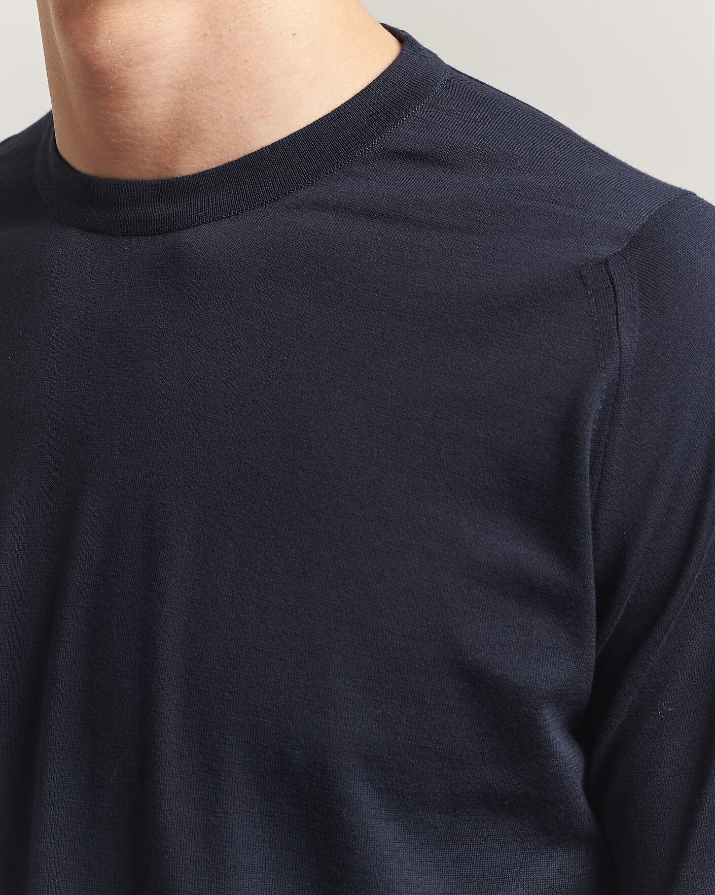 Heren | Truien | John Smedley | Rowland Sea Island Crew Neck Pullover Navy