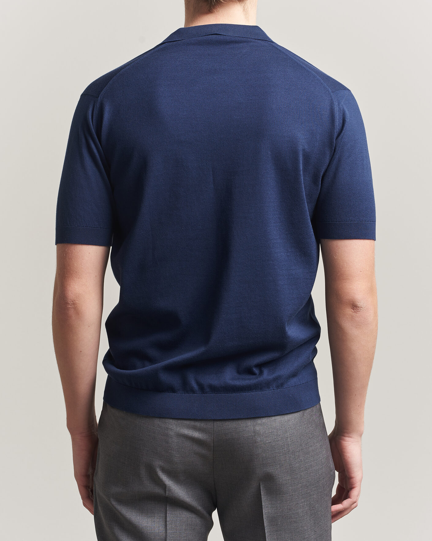 Heren | Polo's | John Smedley | Noah Open Collar Sea Island Polo French Navy