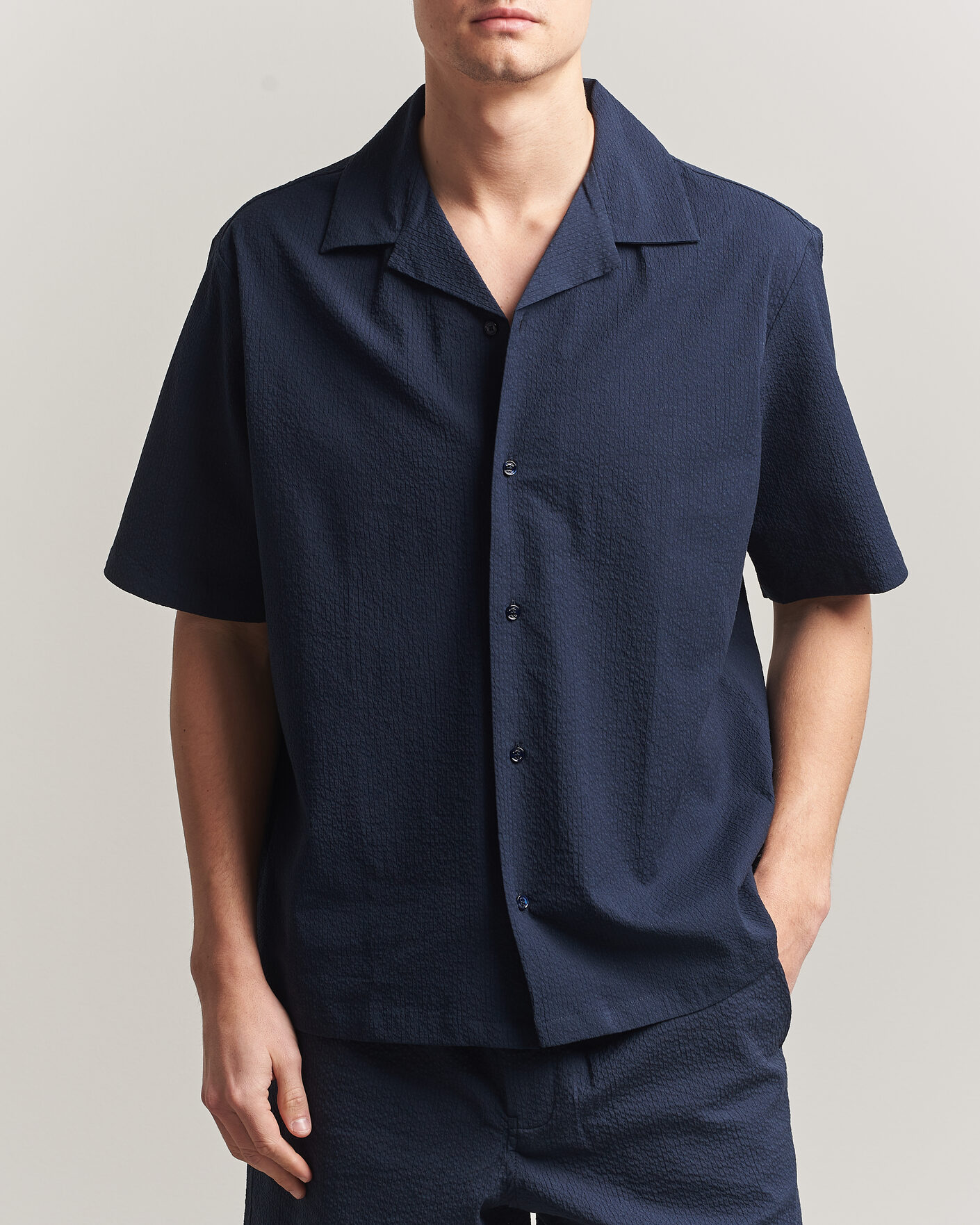 Heren | Overhemden | Maison Kitsuné | Seersucker Resort Shirt Navy