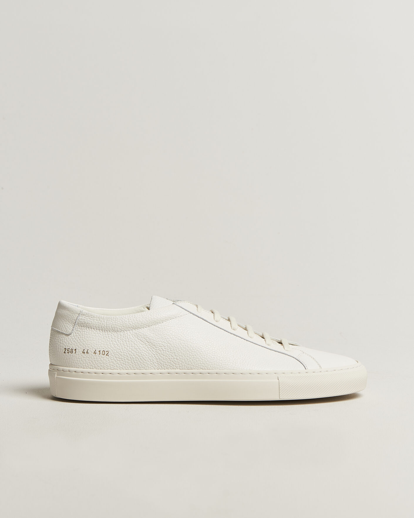 Heren | Sneakers | Common Projects | Original Achilles Grained Leather Sneaker Off White