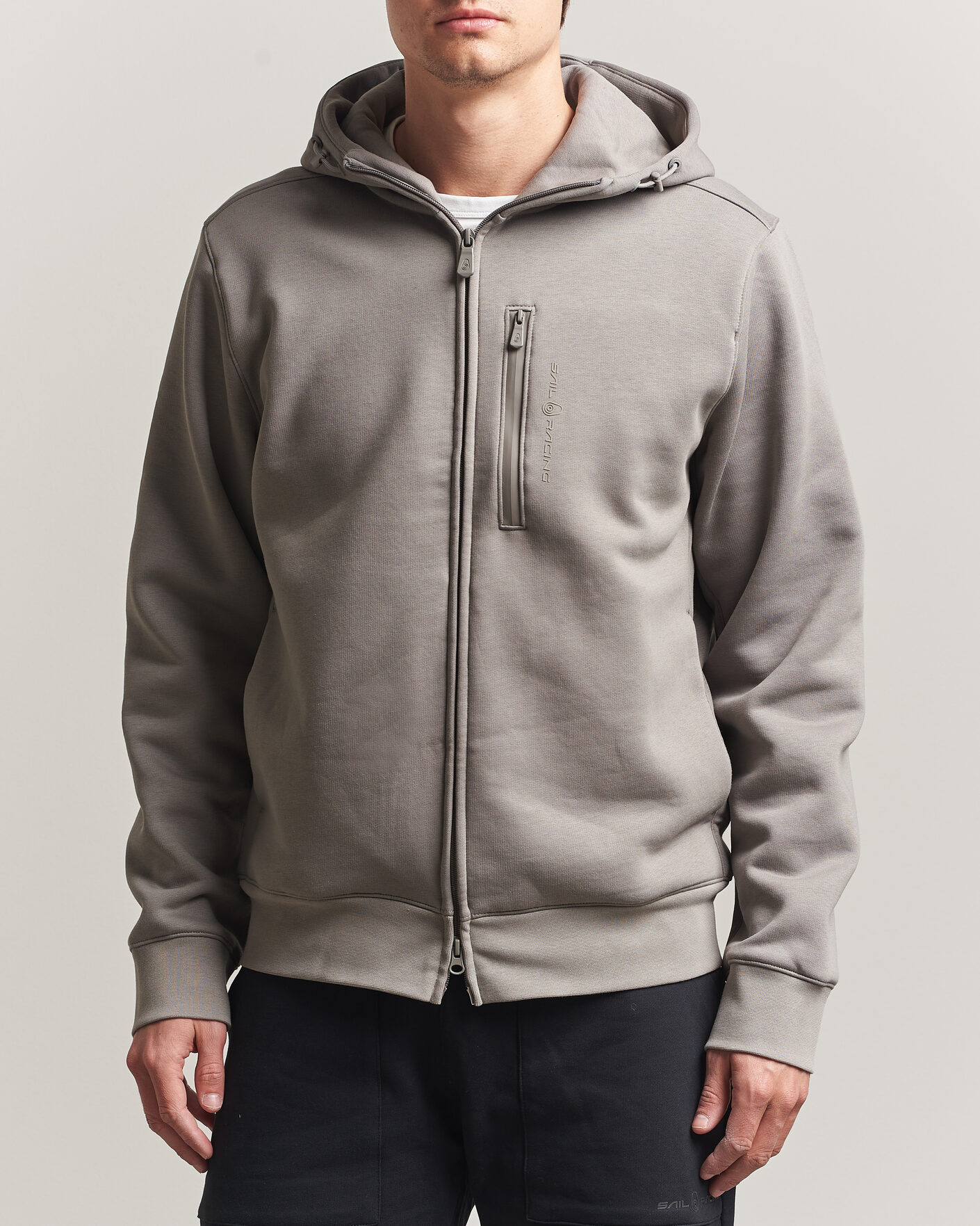 Heren | Truien | Sail Racing | Bowman Monochrome Full Zip Hoodie Oyster