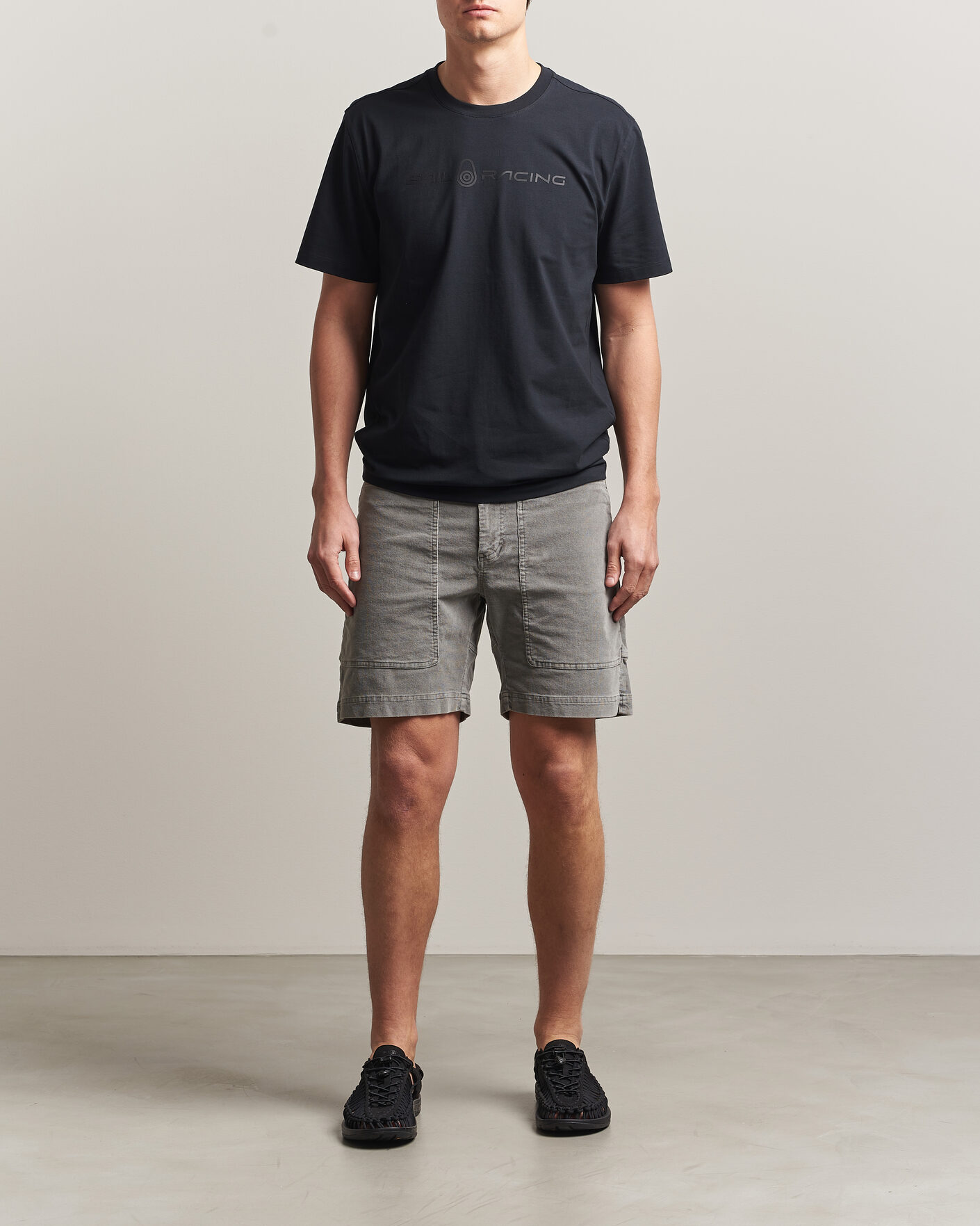Heren | T-shirts | Sail Racing | Bowman Monochrome T-Shirt Carbon
