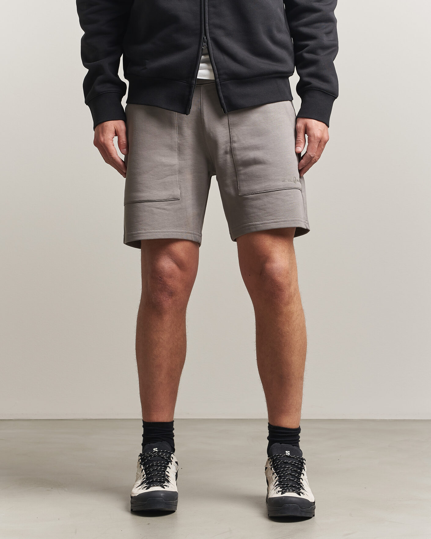 Heren | Korte broek | Sail Racing | Bowman Monochrome Sweatshorts Oyster
