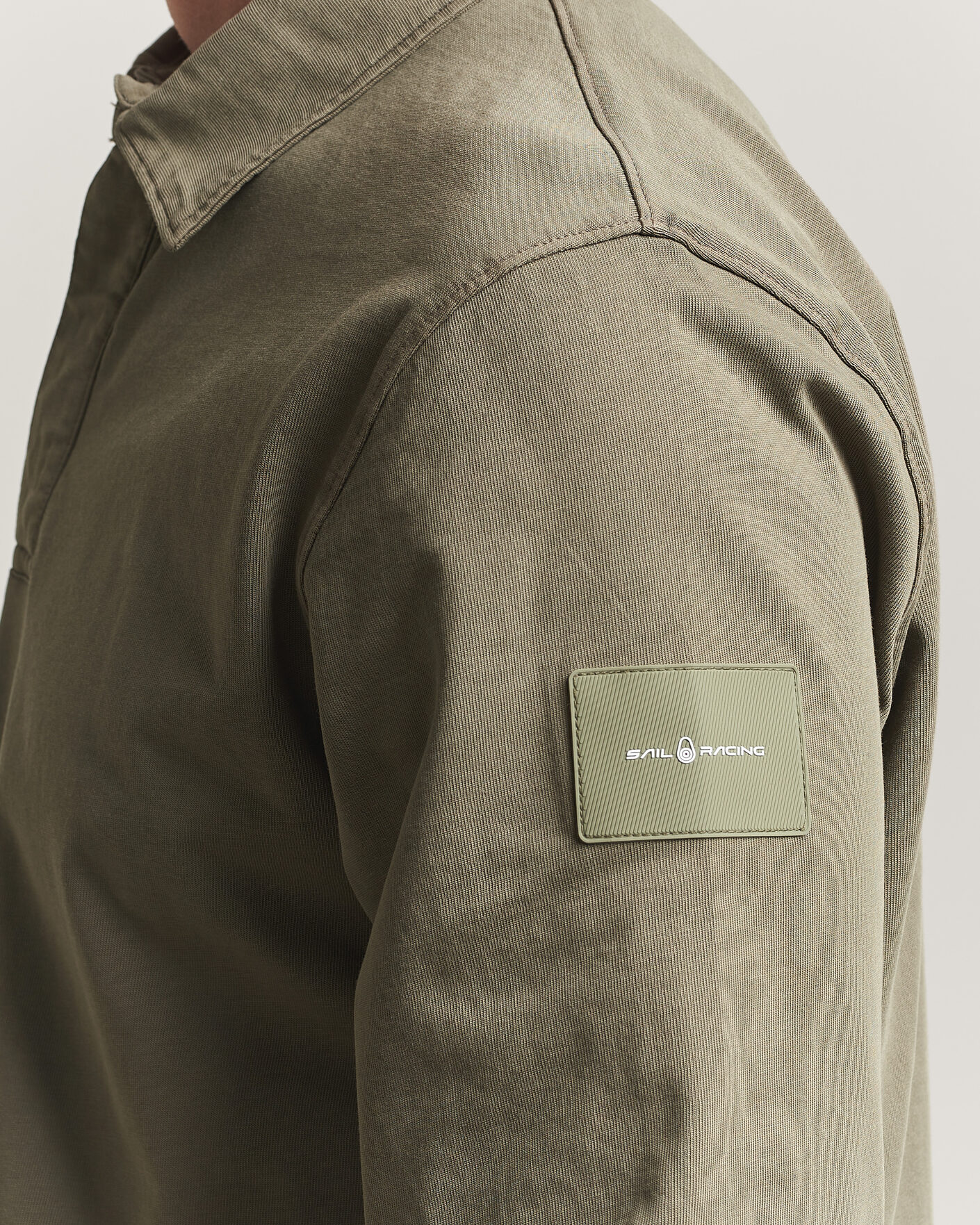 Heren | Truien | Sail Racing | Wind Pigment Dyed Rugger Mud Green