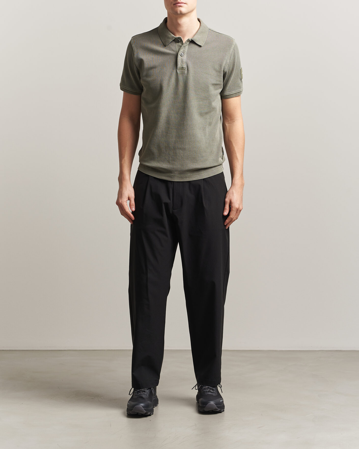 Heren | Polo's | Sail Racing | Wind Pigment Dyed Polo Mud Green