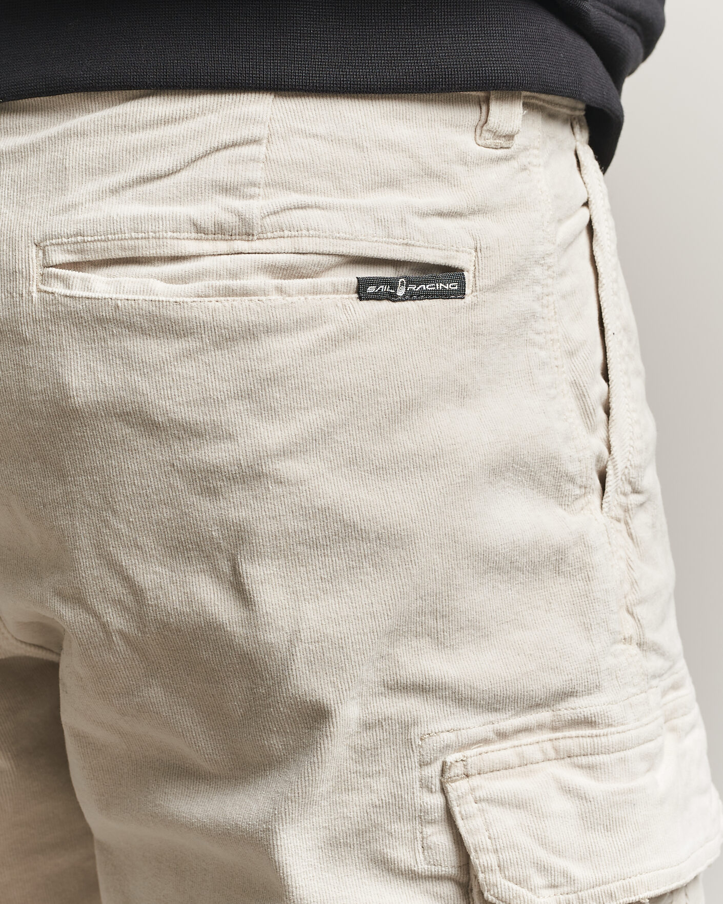 Heren | Korte broek | Sail Racing | Grinder Corduroy Cargo Shorts Sand